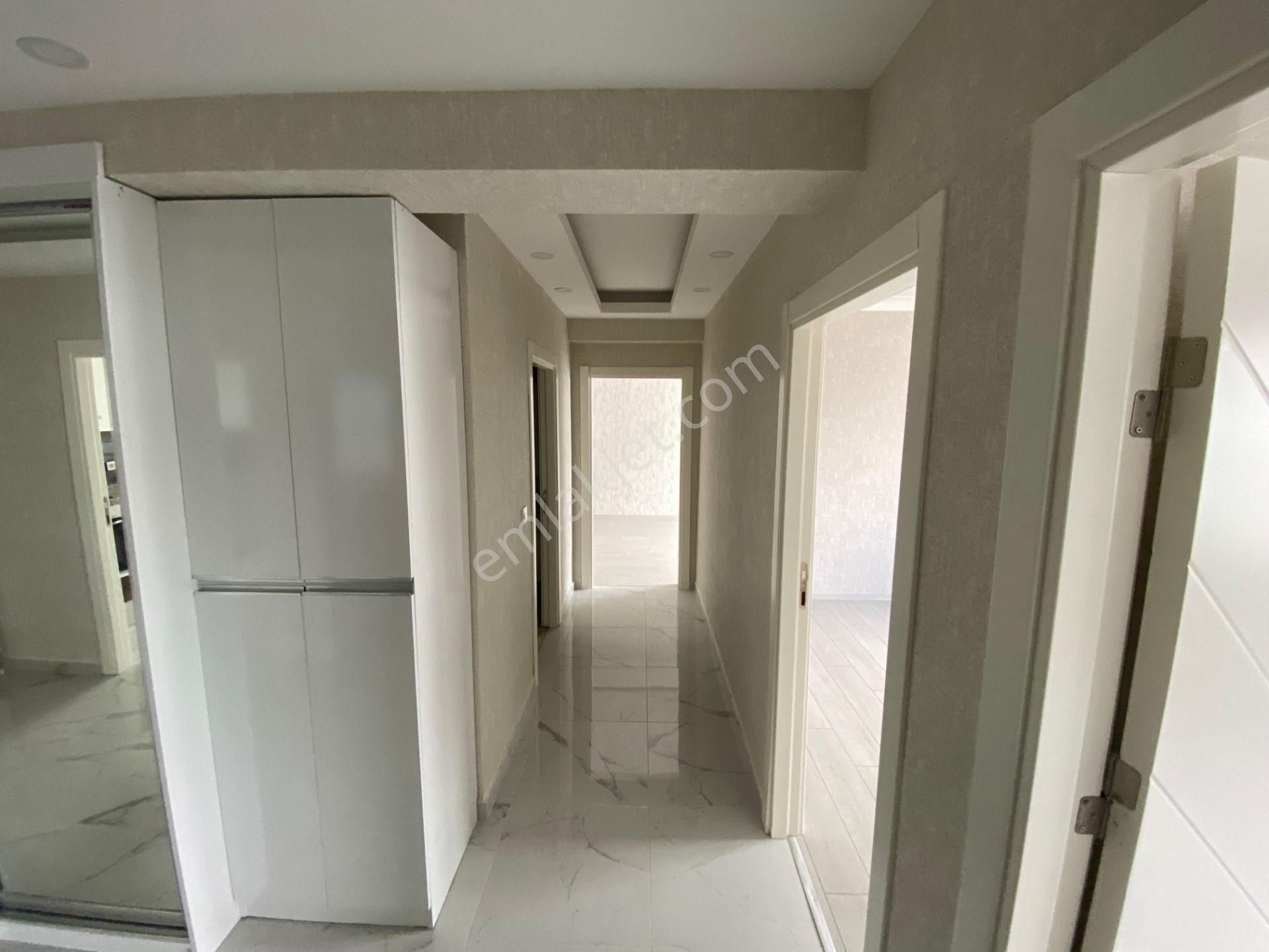 Emrah Erdoğan İnşaat Emlak'tan Satılık 5.kat 4+1 Lüx Daire - Görsel 14