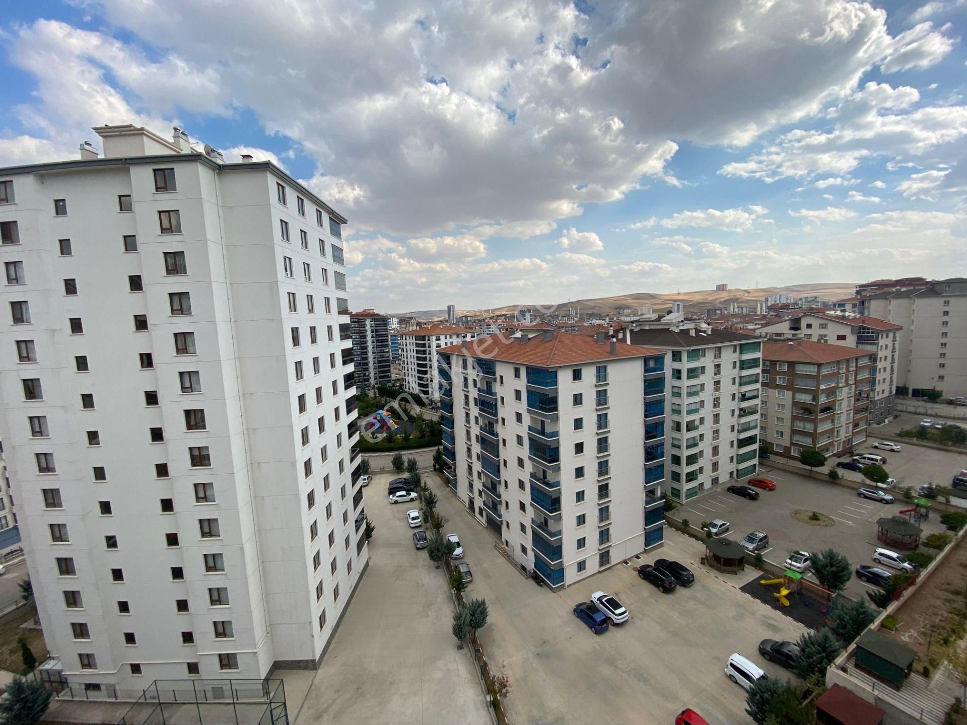 Emrah Erdoğan İnşaat Emlak'tan Satılık 5.kat 4+1 Lüx Daire - Görsel 21