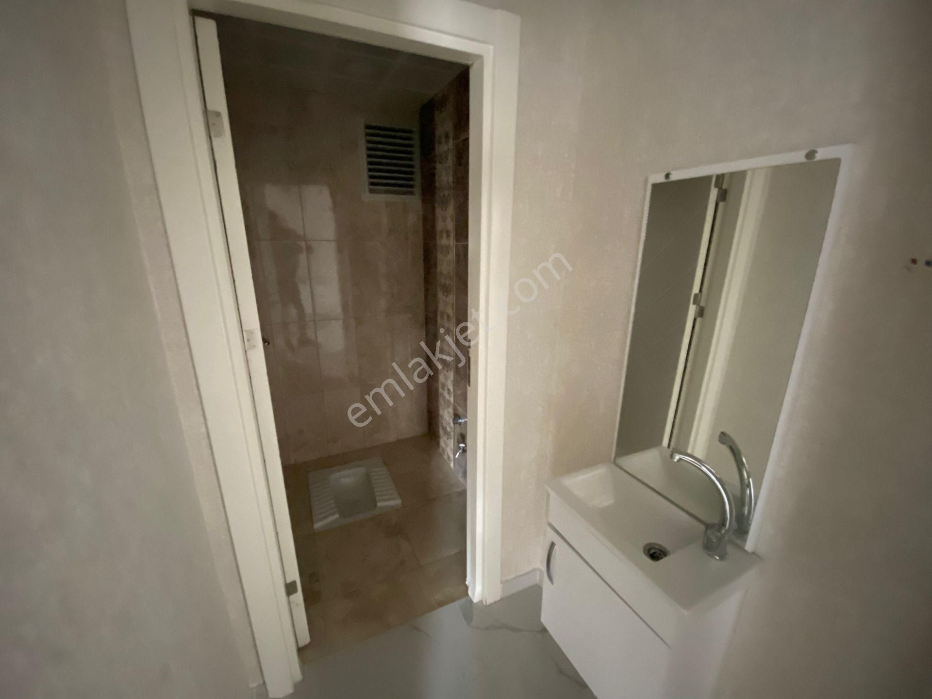 Emrah Erdoğan İnşaat Emlak'tan Satılık 5.kat 4+1 Lüx Daire - Görsel 19