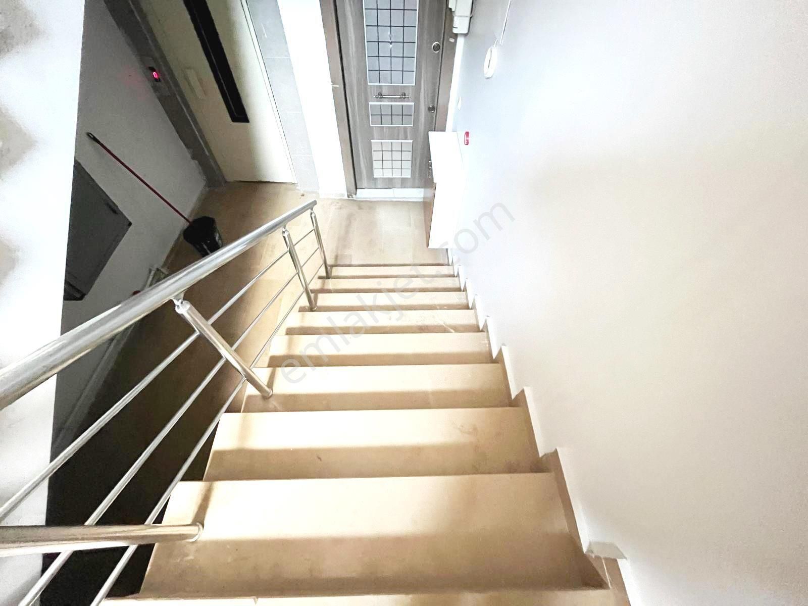 Satılık Daire Pendik Esenyalı Mahallesi - Görsel 9