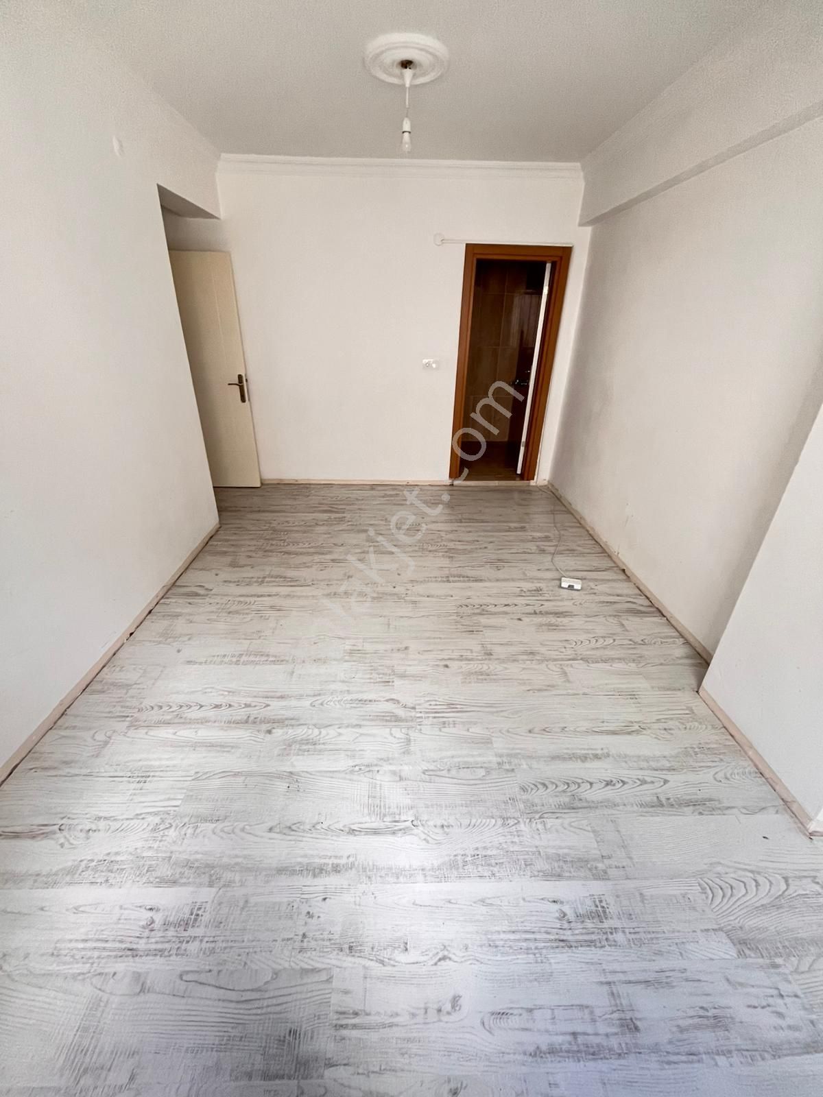 Muhittinde 2+1 6 Yıllık İskanlı Ara Kat Fırsat Daire - Görsel 5