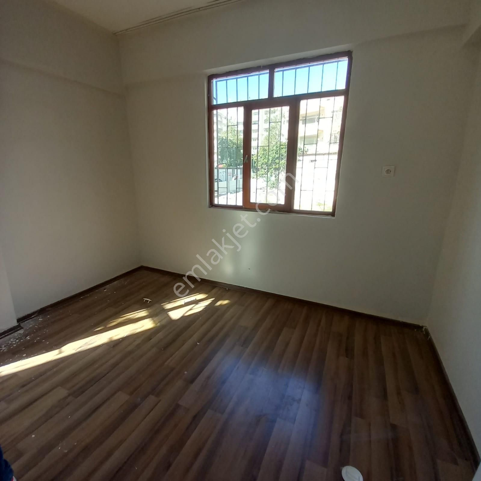 Doğugarajında Kiralık 3+1 1.kat Daire - Görsel 14