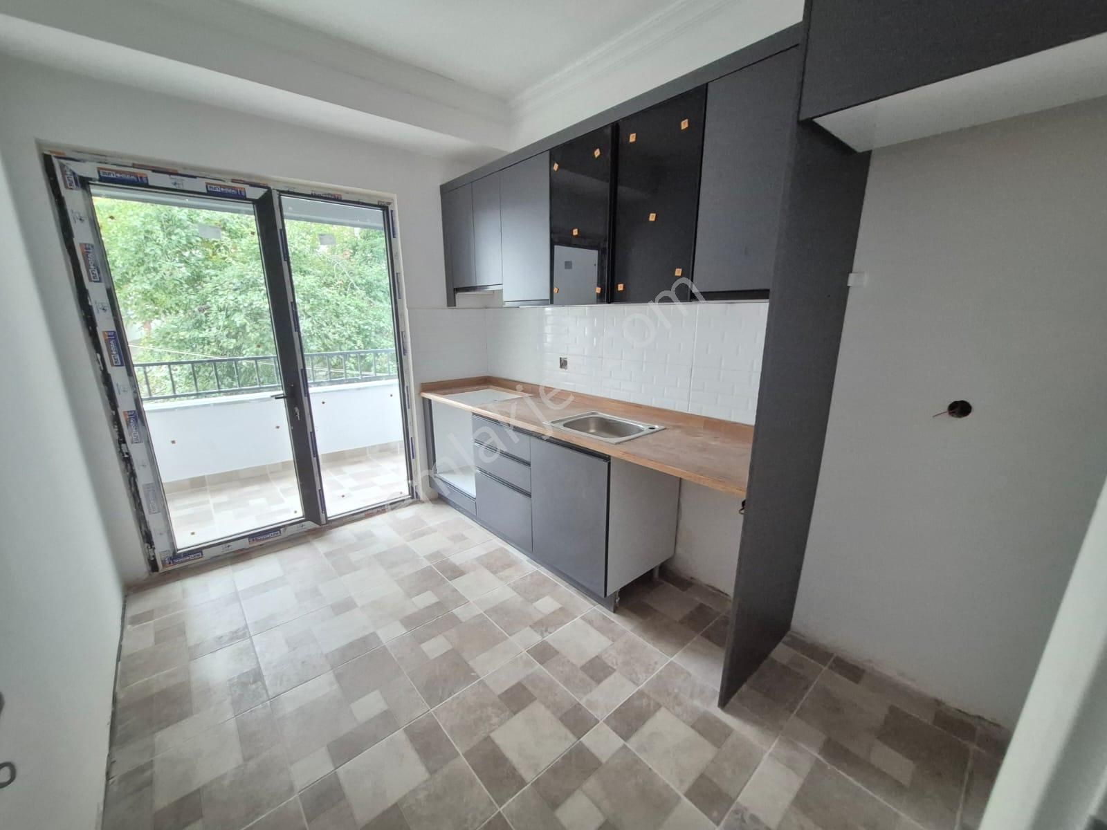 Delux'den Altınova Mah. Sıfır Ayrı Mutfaklı Satılık 1+1 Daire - Görsel 6