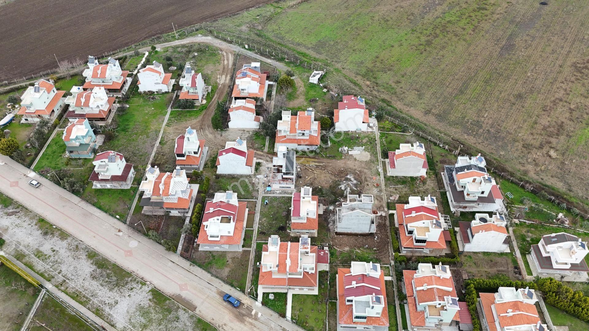 İzmir Dikili Salihleraltında Satılık Villa Yazlık İmarlı Arsa - Görsel 12