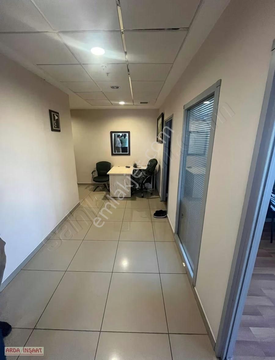 İstoç İş Merkezinde Fırsat Satılık Yatırımlık Ofis - Görsel 4