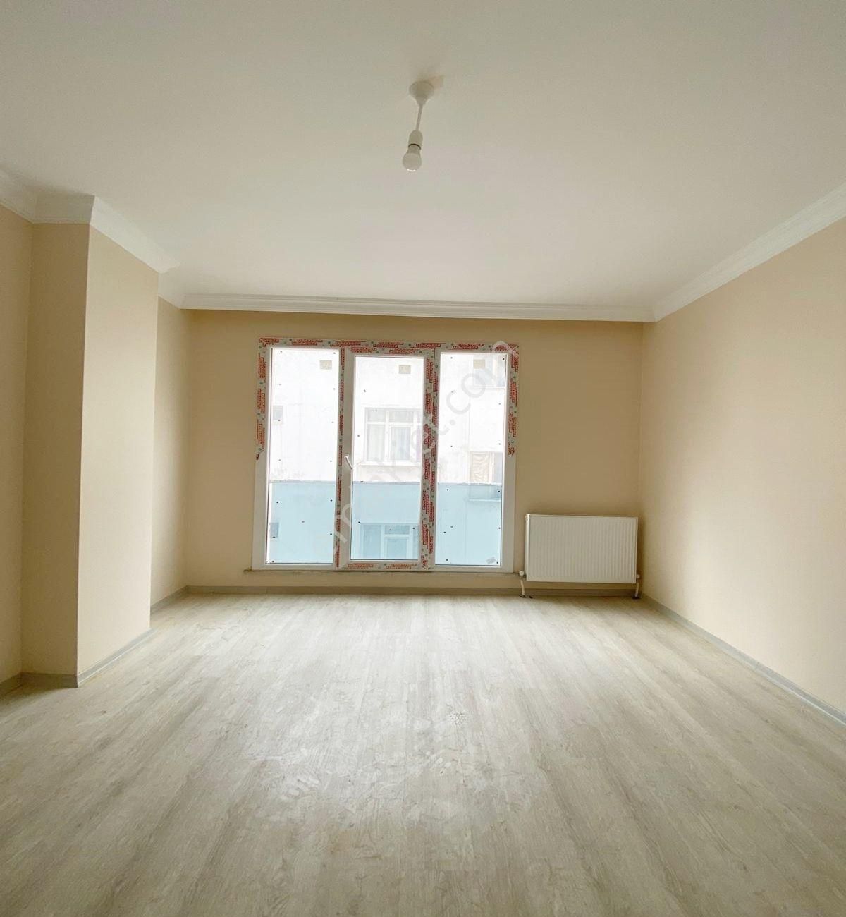 Avcılar D.köşklerde 3+1 1 Yaşında Satılık Ara Kat Fırsat Daire - Görsel 4