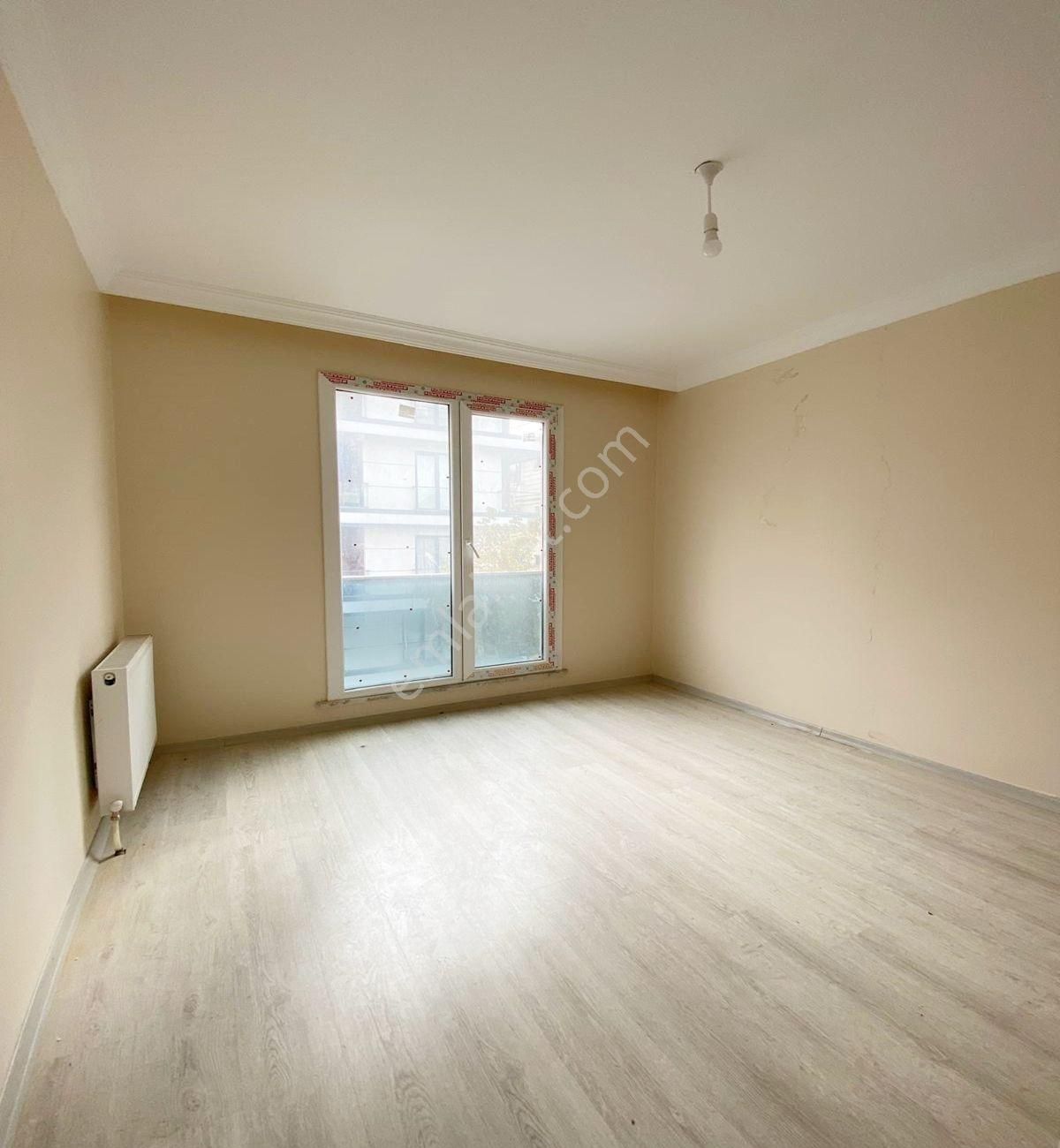 Avcılar D.köşklerde 3+1 1 Yaşında Satılık Ara Kat Fırsat Daire - Görsel 5