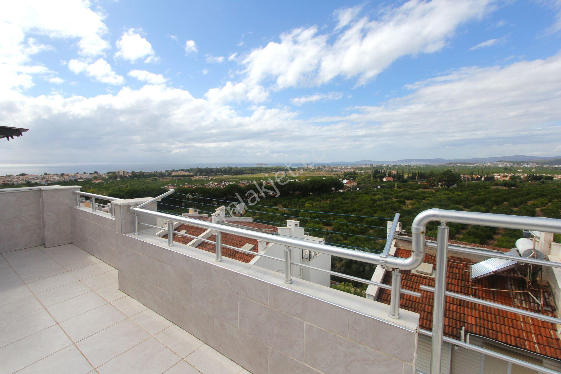 Gümüldür Gümüşsu Yakamoz Sitesinde Tadilatlı Tripleks Satılık Villa - Görsel 28