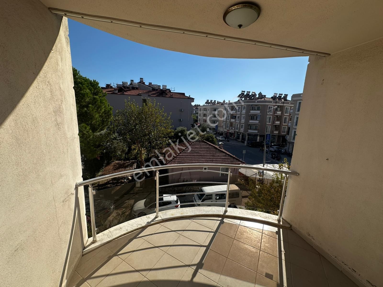 Dalaman Merkez Mahallesinde 3+1 135 M2 Ara Kat Satılık Daire - Görsel 14