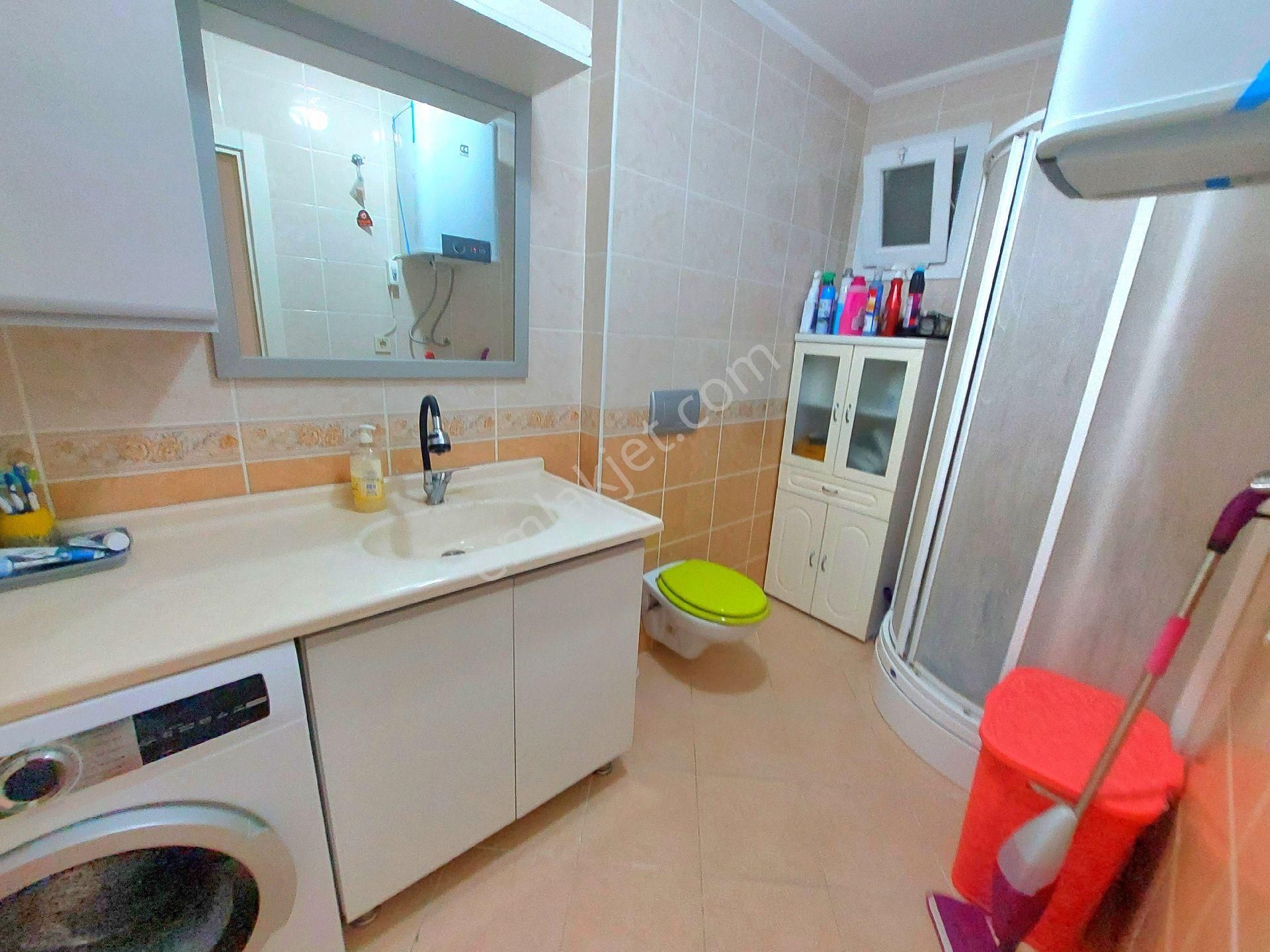 Kuşadası Ege Mahallesinde Havuzlu Sitede Masrafsız 3+1 Daire - Görsel 21