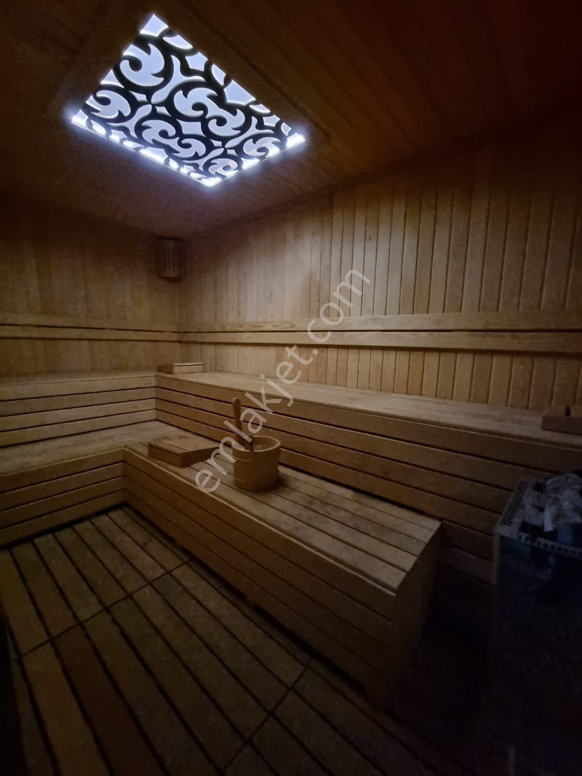 Yüzme Havuzlu , Saunalı Çok Şık Sitede Katta 2+1 - Görsel 20