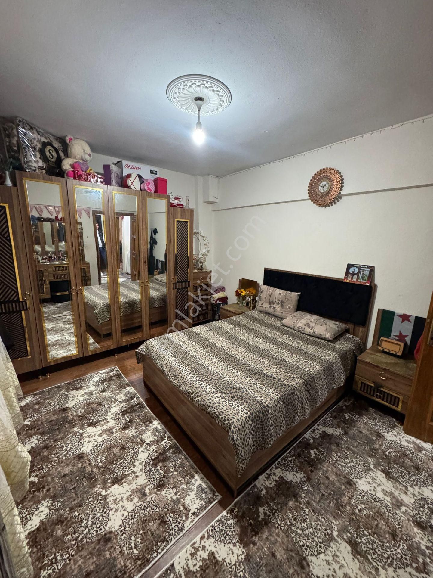 Şirinevler Mahallesin'de Satılık 4,5 Katlı Bina - Görsel 8