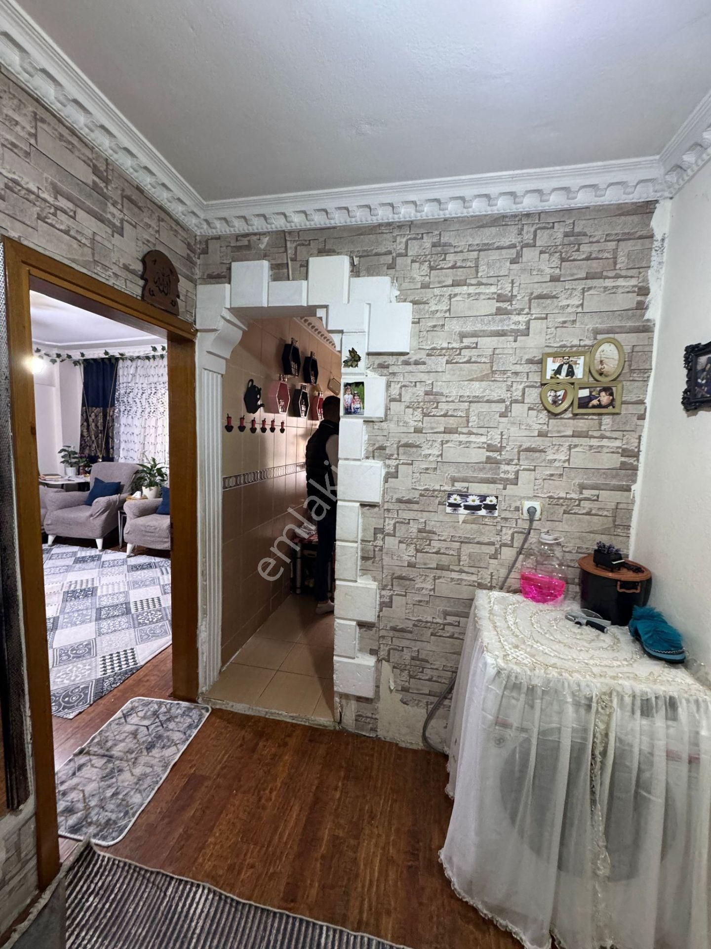 Şirinevler Mahallesin'de Satılık 4,5 Katlı Bina - Görsel 24