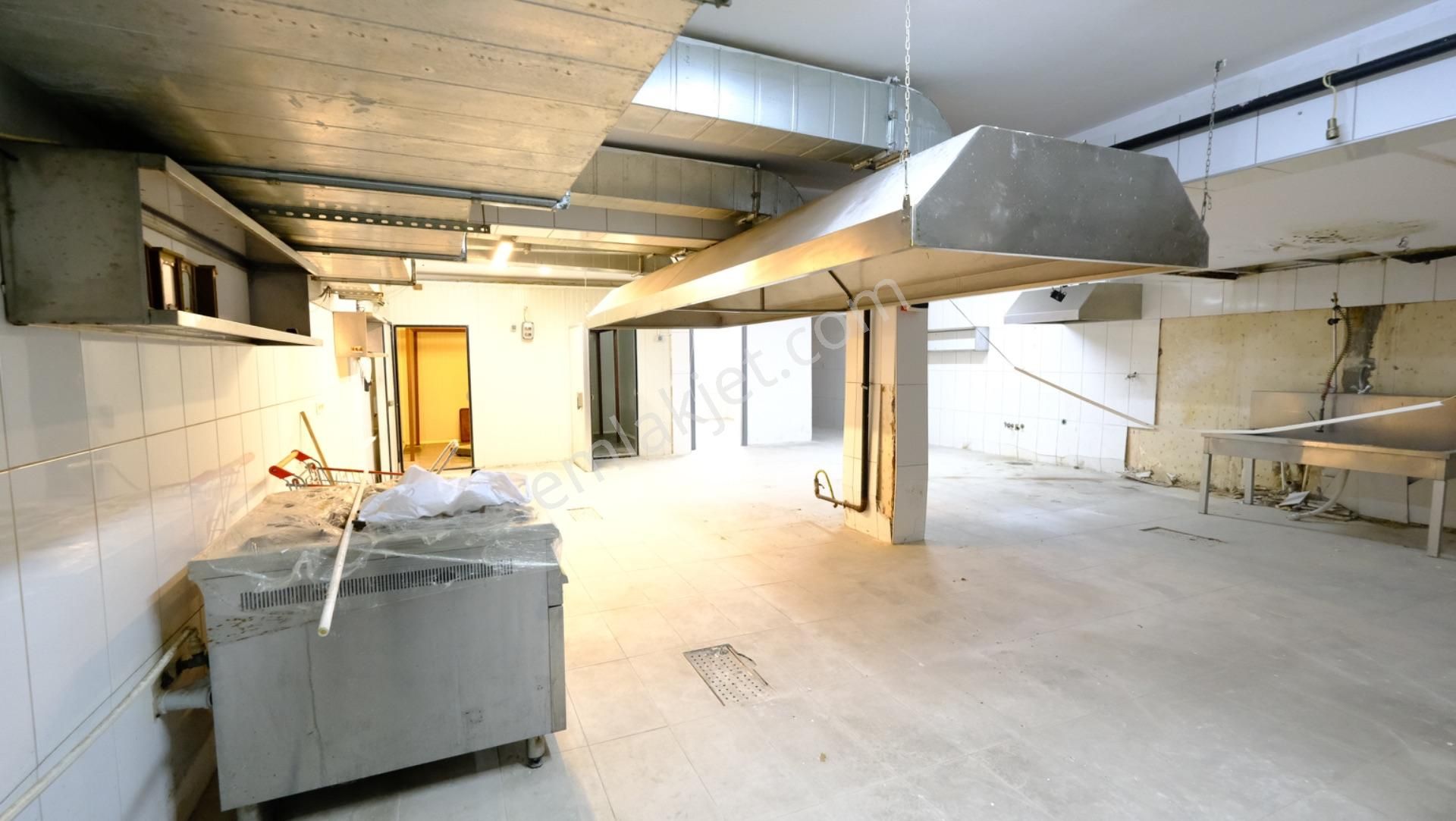 Bağlıca Bulvarı'nın Merkezinde 5 Katlı Satılık İşyeri - Görsel 25