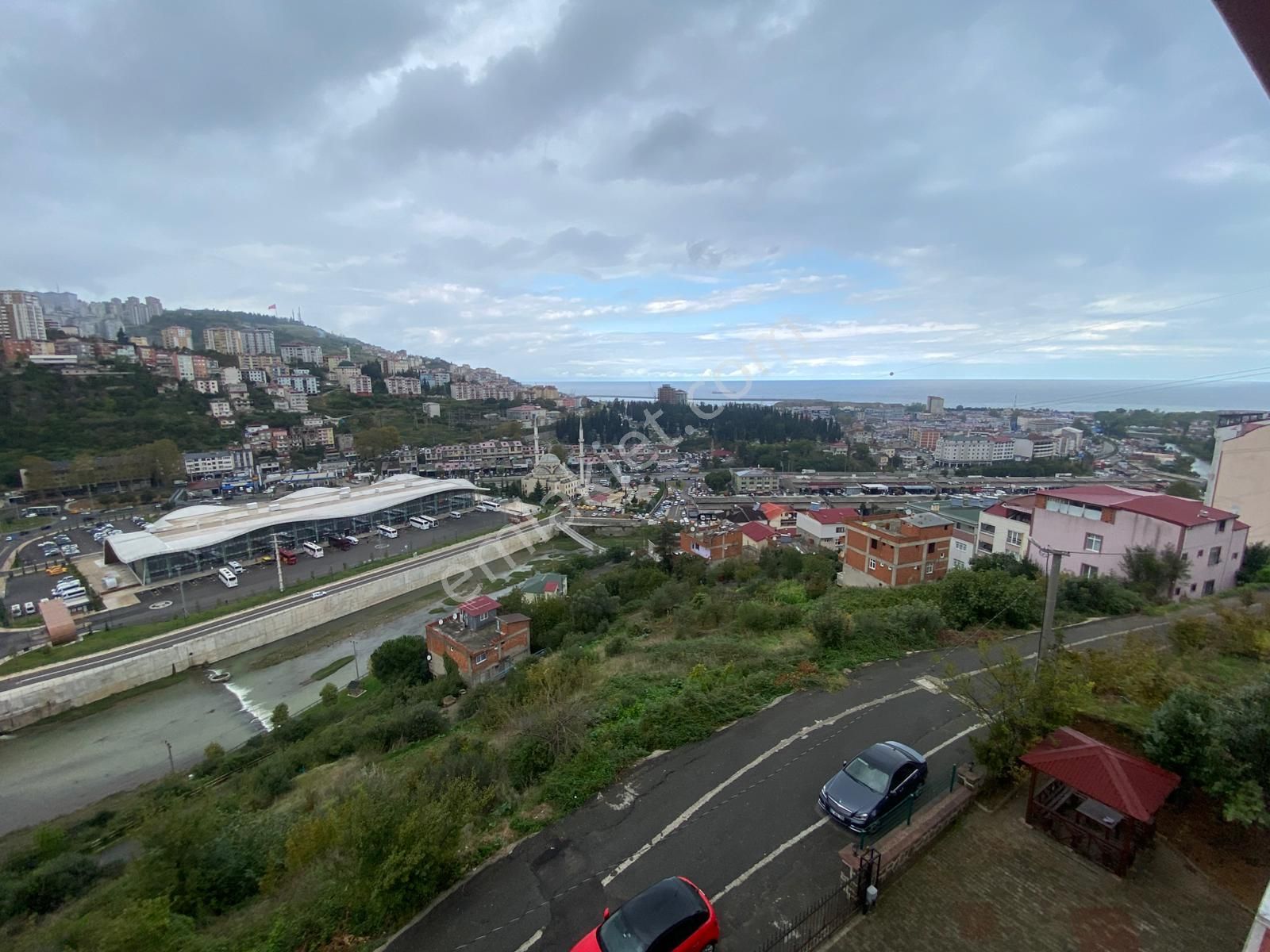 Trabzon Bostancı'da Kiralık 2+1 Daire - Görsel 15