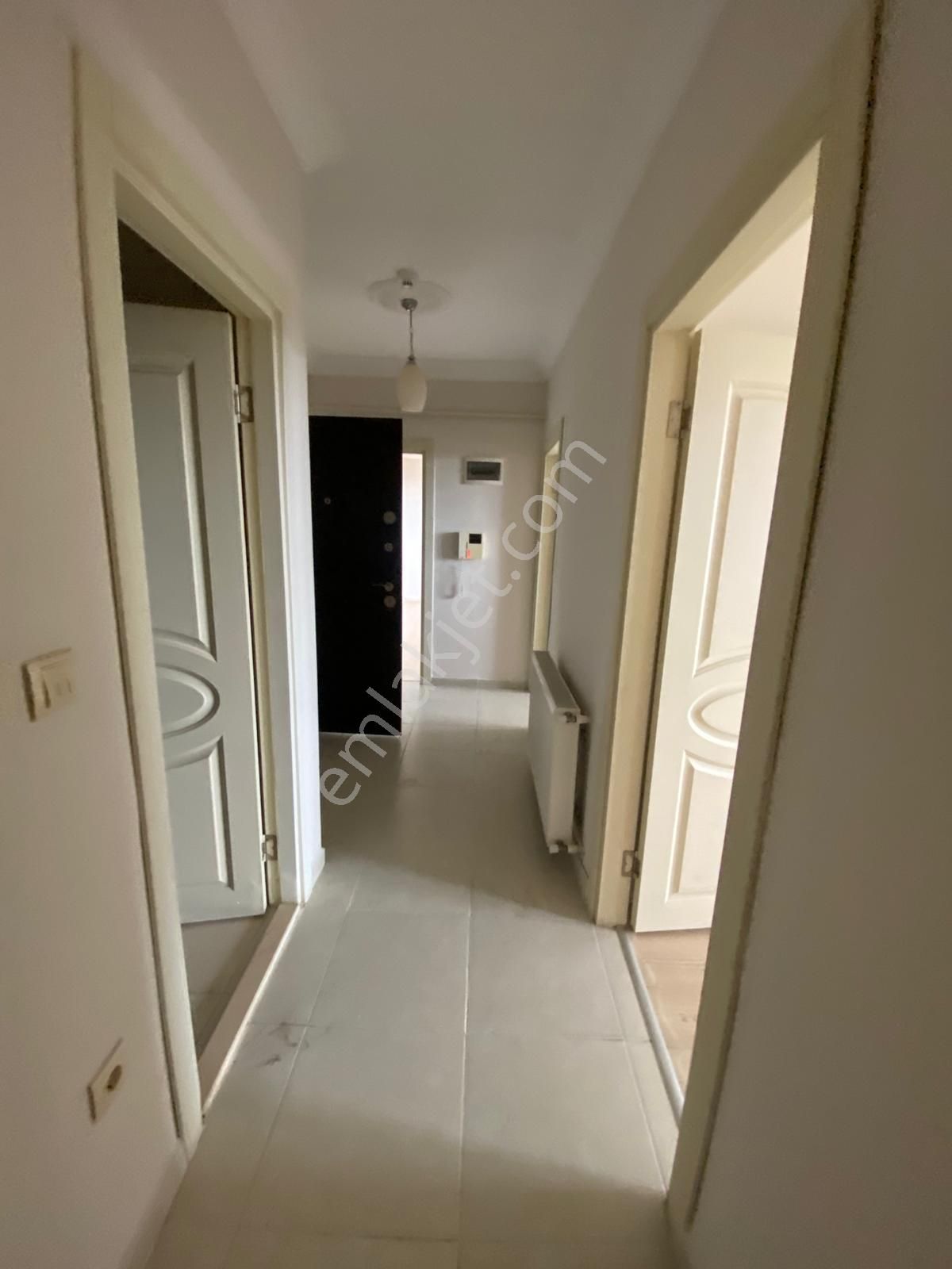 Trabzon Bostancı'da Kiralık 2+1 Daire - Görsel 11