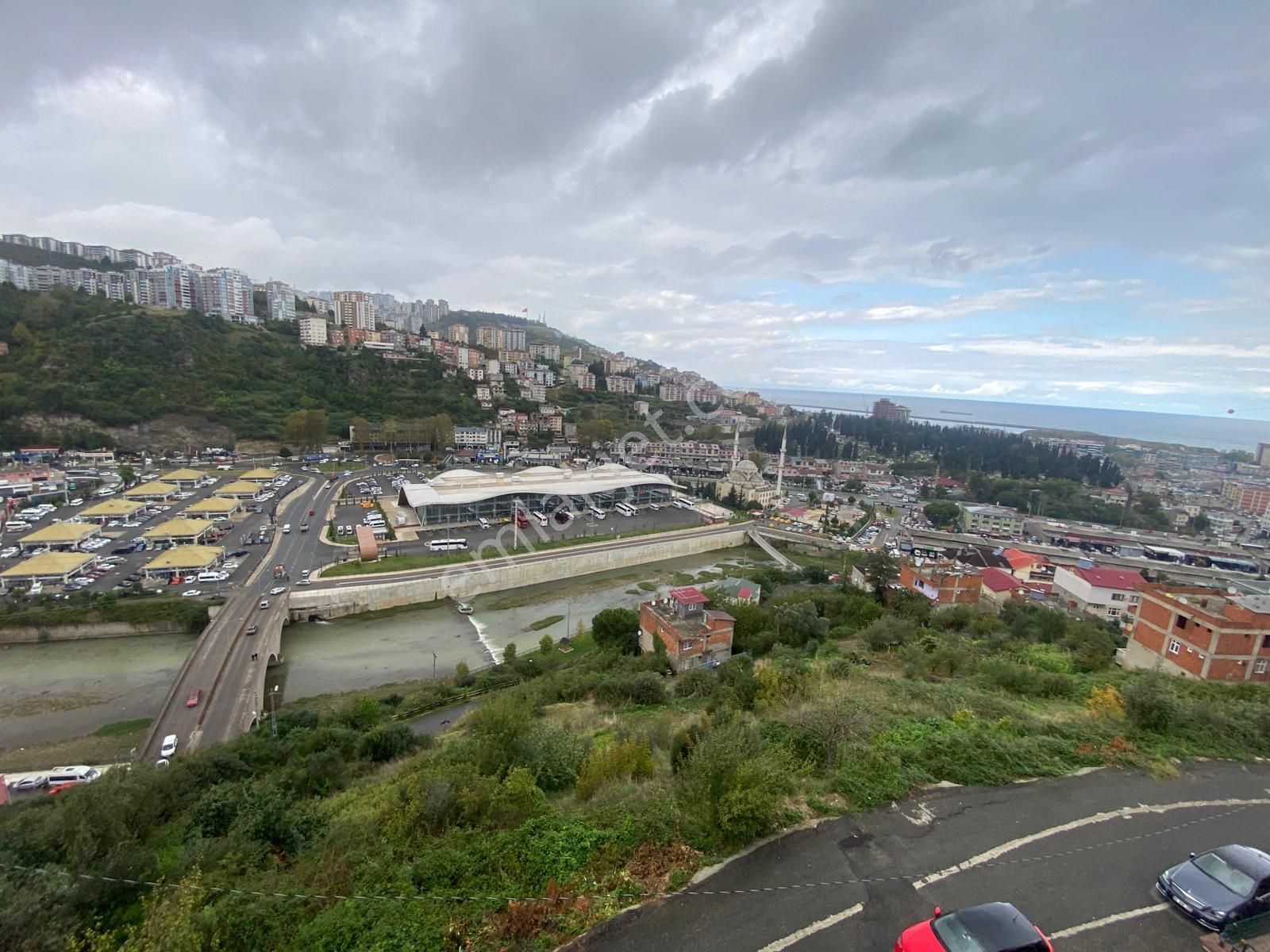 Trabzon Bostancı'da Kiralık 2+1 Daire - Görsel 16