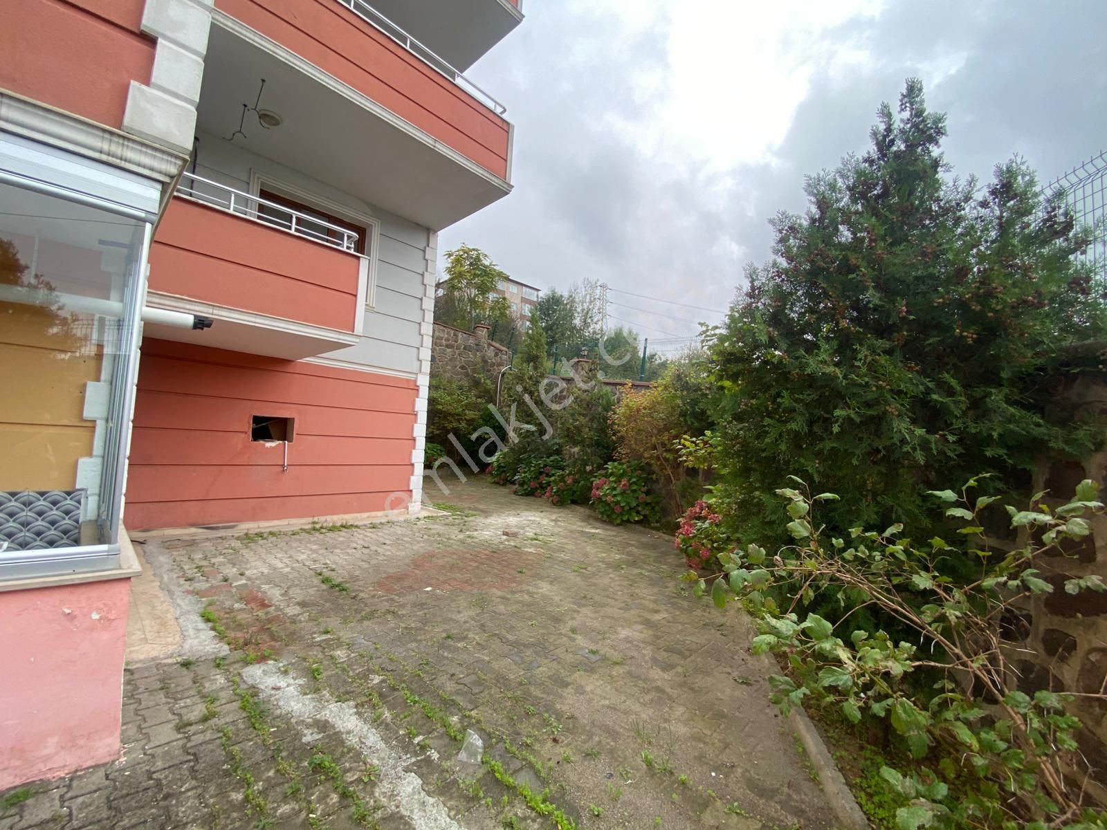 Trabzon Bostancı'da Kiralık 2+1 Daire - Görsel 23