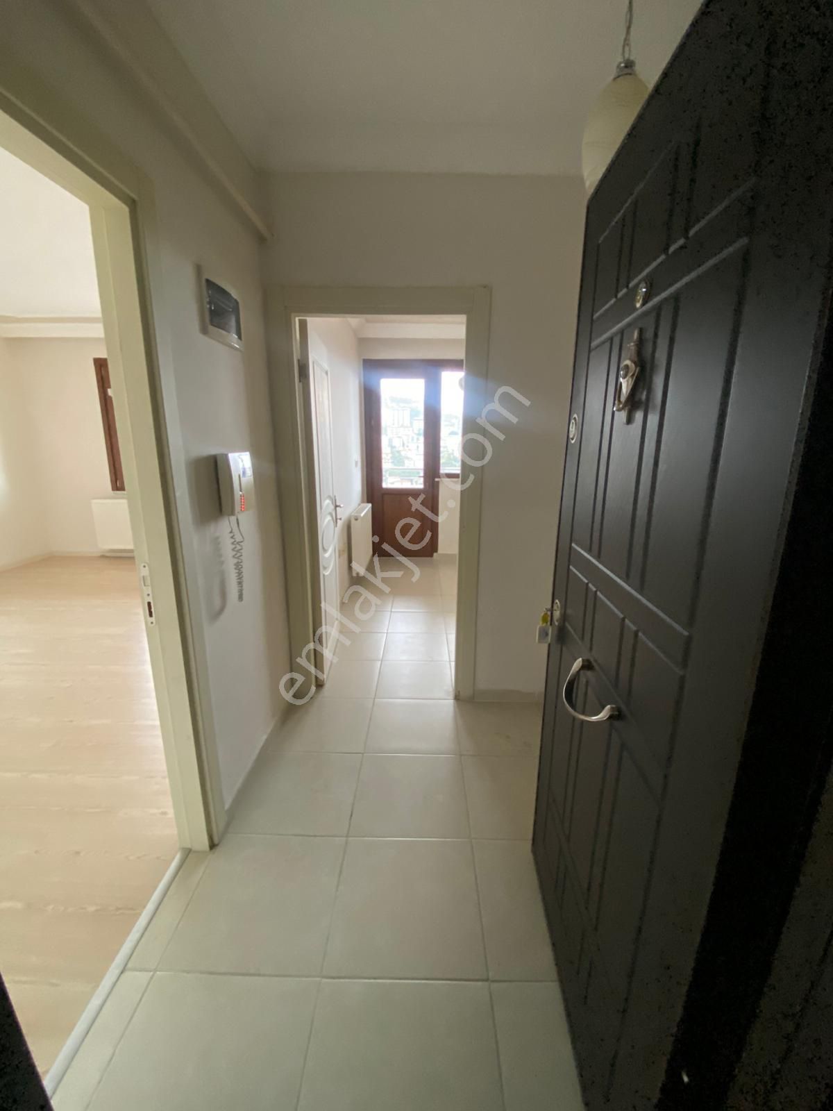 Trabzon Bostancı'da Kiralık 2+1 Daire - Görsel 9