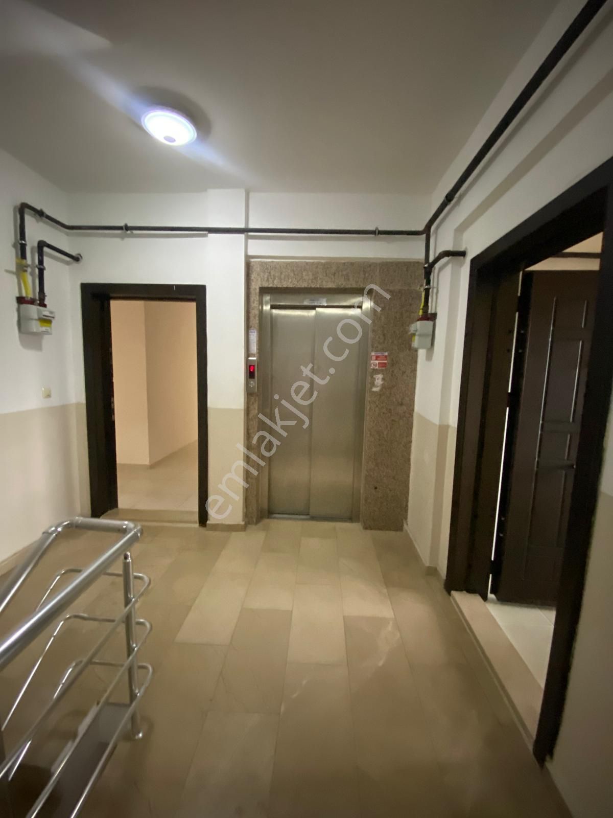 Trabzon Bostancı'da Kiralık 2+1 Daire - Görsel 31