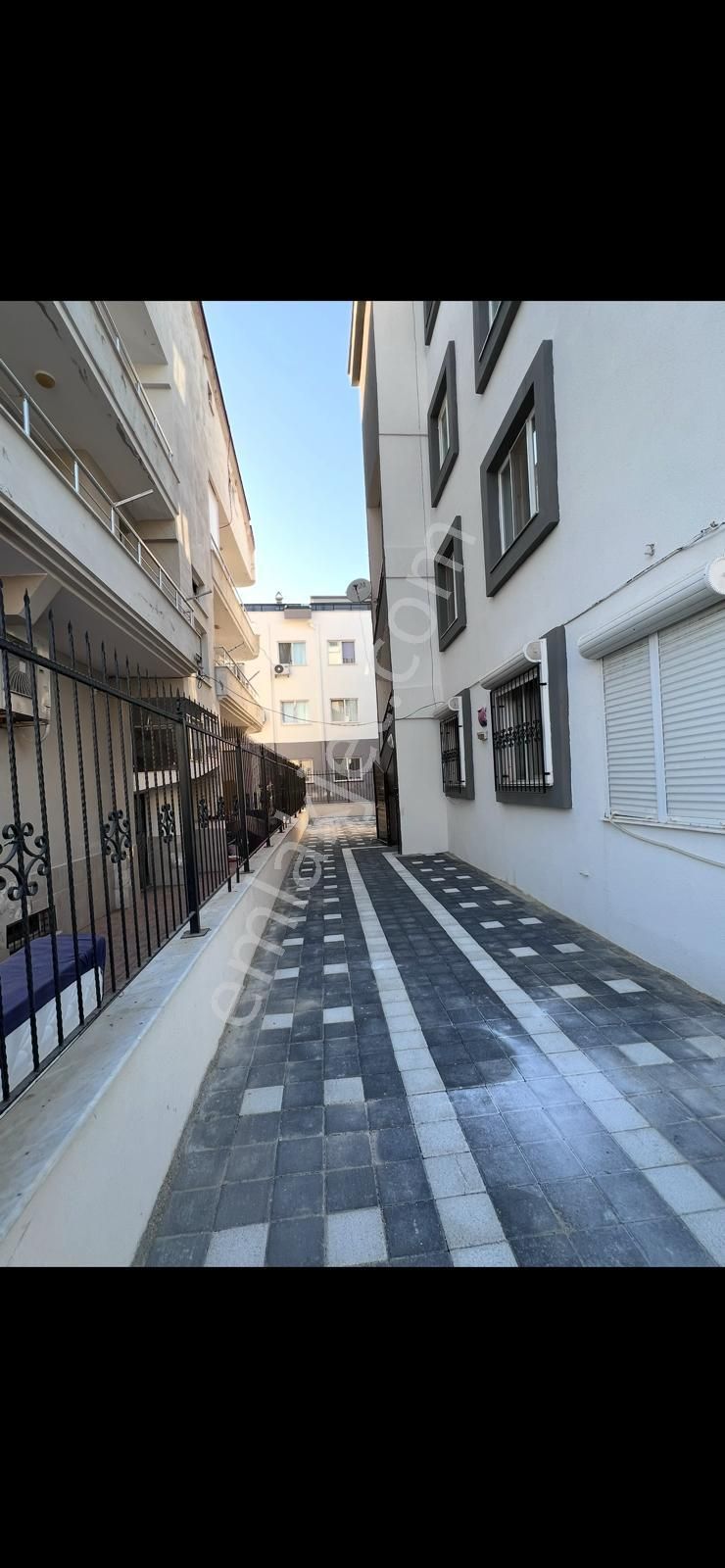 Didim Altınkum Da Denize 500 Mt.mesafede Satılık 3+1 Eşyalı Dubleks Daire - Görsel 3