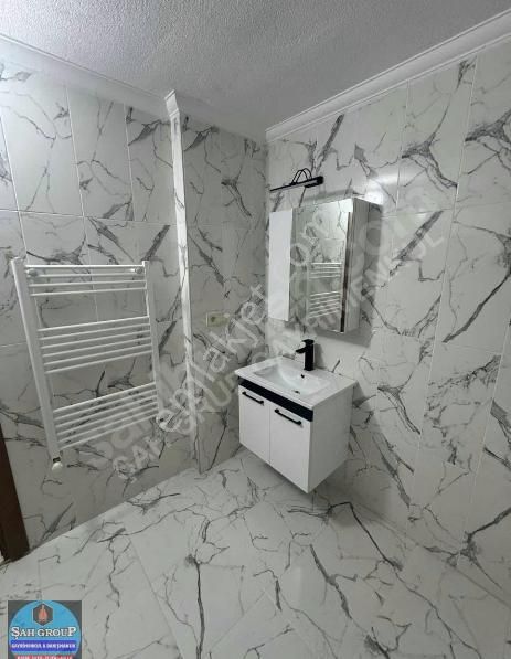 Şah Grup Emlakdan 3+1 Ebeveyn Banyolu Satılık Yomra Da Daire - Görsel 28