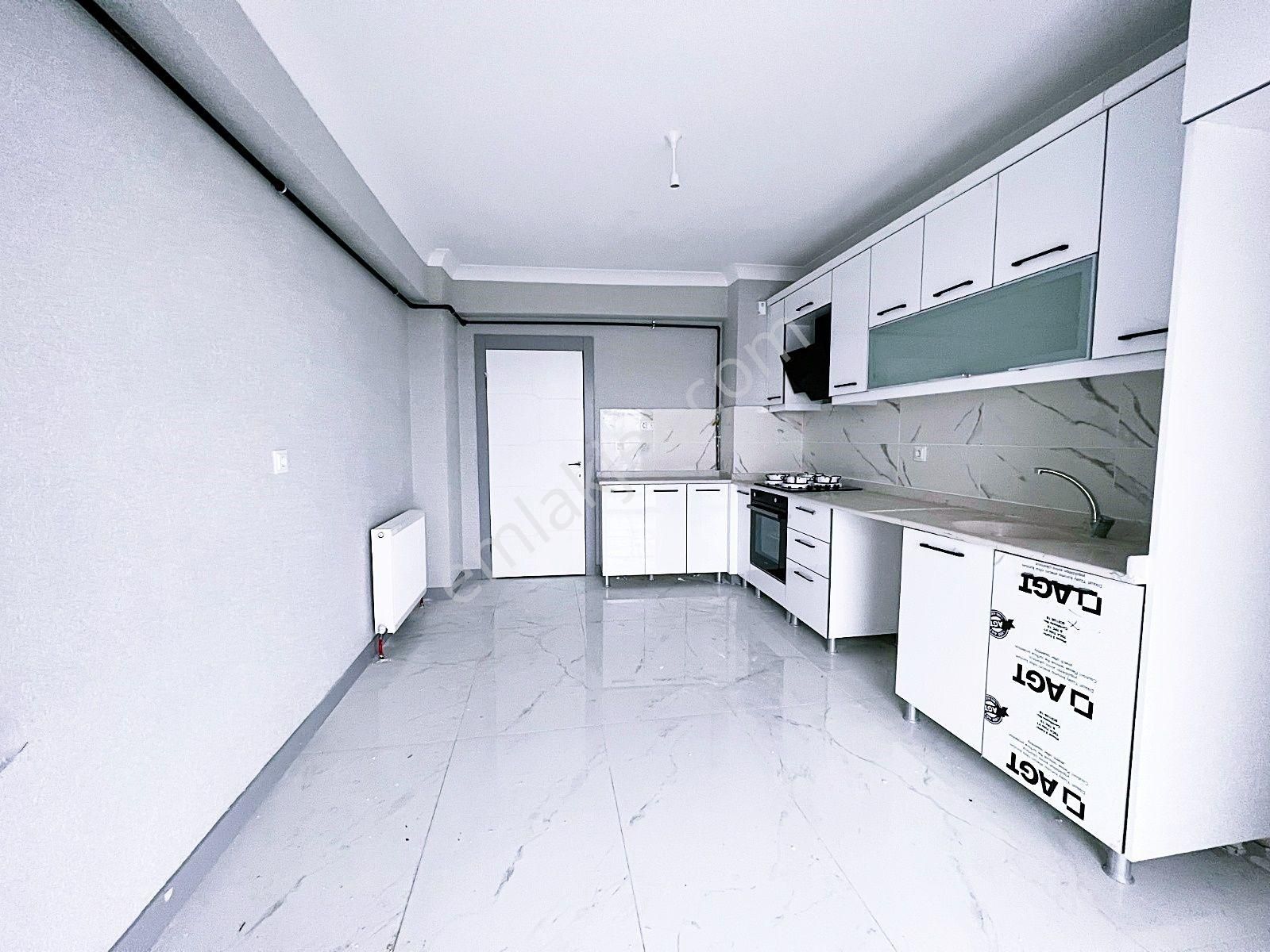 Cihandan Çiğdemtepede Selim Cad Yakını 4+1 Satlık Manzara, Daire - Görsel 4