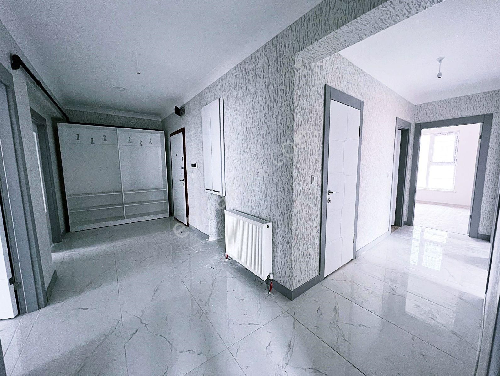 Cihandan Çiğdemtepede Selim Cad Yakını 4+1 Satlık Manzara, Daire - Görsel 16