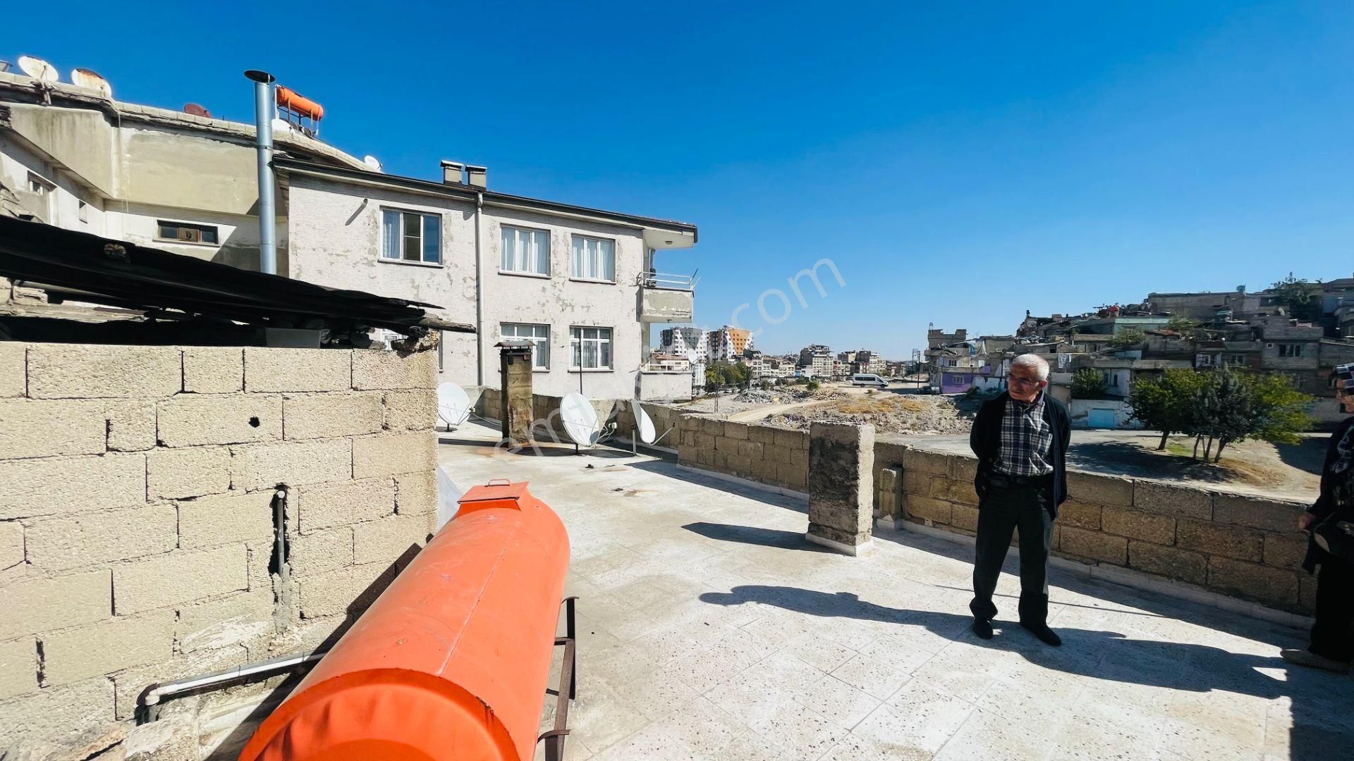 Hoşgör'de Yatırımlık Komple Satılık Bina - Görsel 19