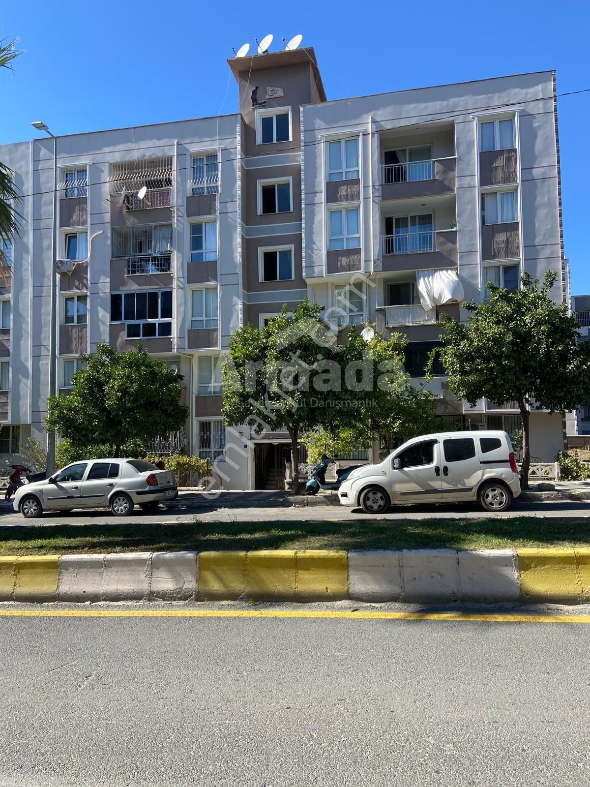 Söke Yenikent 51.yıldız Sitesi Satılık 3+1 Daire