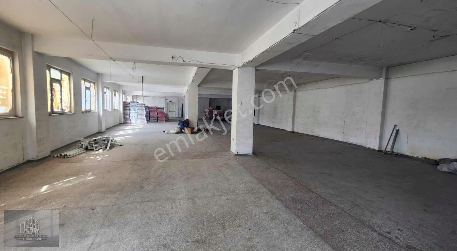 Sulyapıdan 700 M2 İş Yeri İmalata Uygun