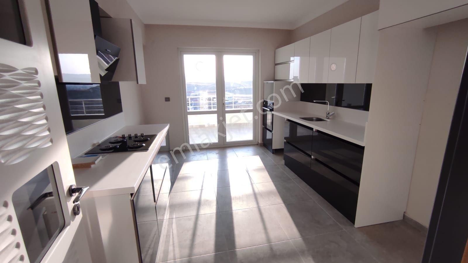 Törekent Mahallesi'de %80ine Kredi İmkanı 4+1 Satılık Daire - Görsel 7