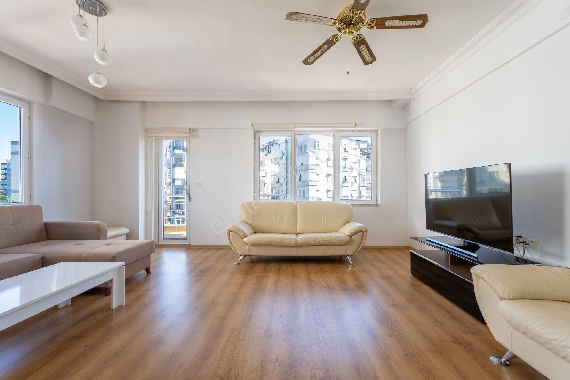Konyaaltı Uncalı Caddesi' Nde Satılık 3+1 Masrafsız Geniş Daire -deutsch - Görsel 8