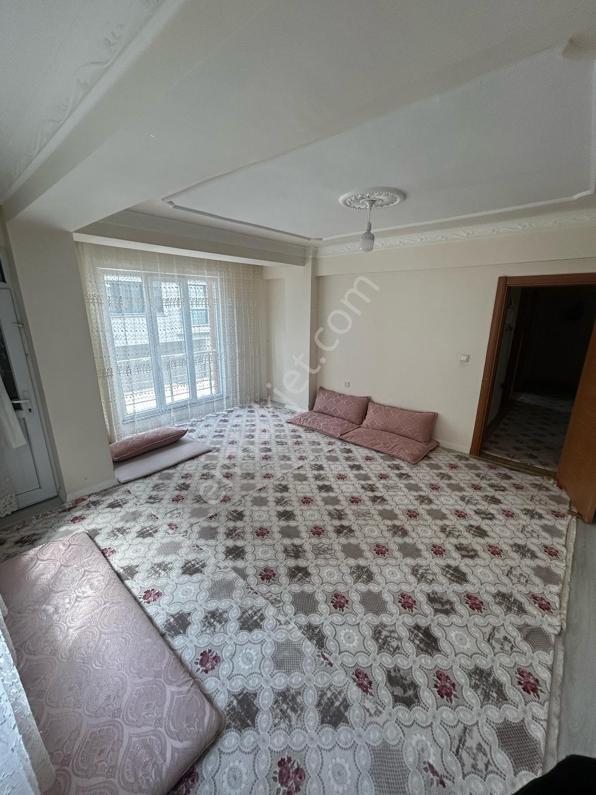 Başkent Emlaktan 2+1 Krediye Uygun Geniş Kullanşlı 6 Yıllık Daire - Görsel 3