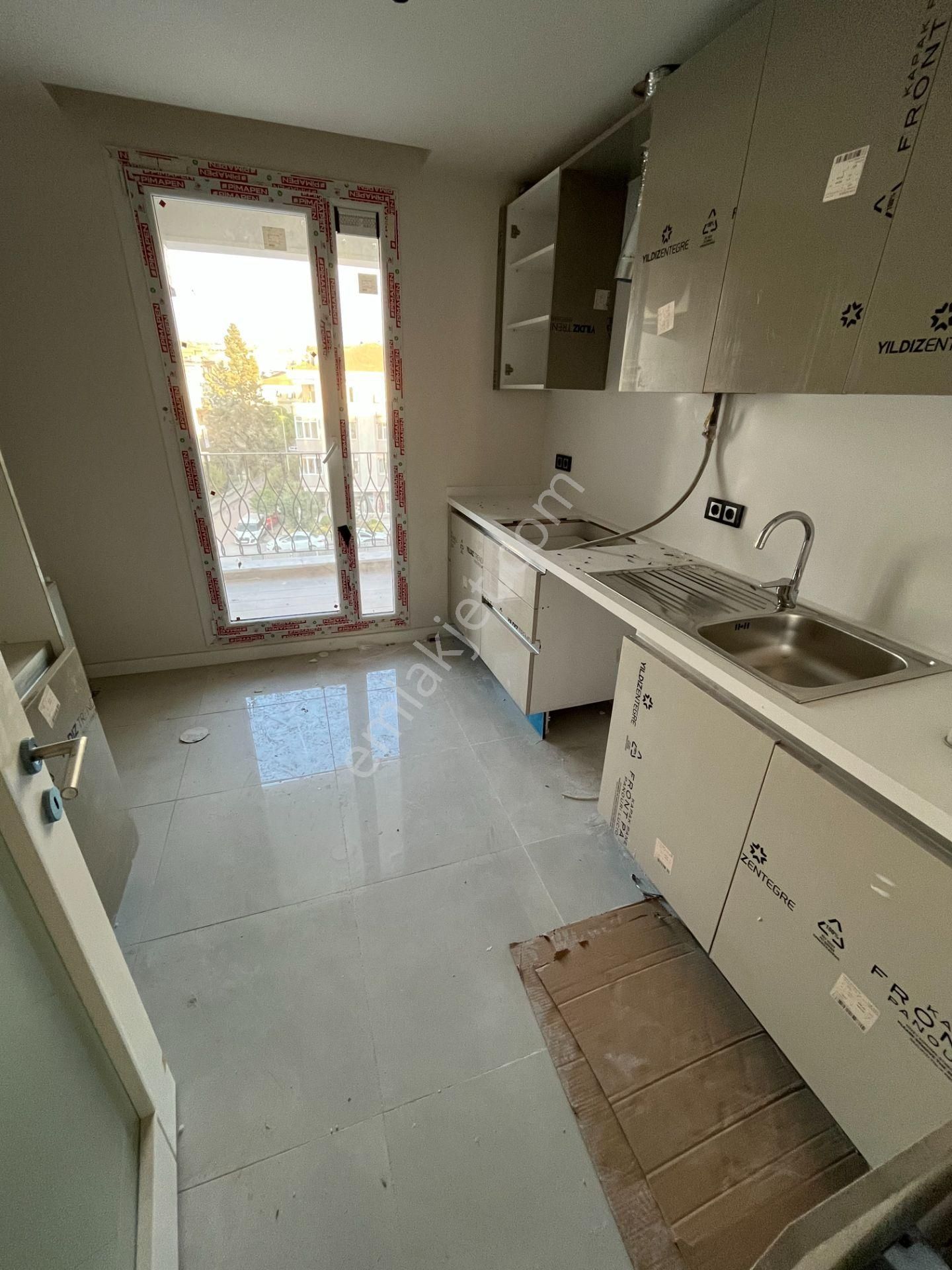 Büyükçekmece Fatih Mah Ultra Lüx Merkezi Sitede 2+1 Satılık Daire - Görsel 4