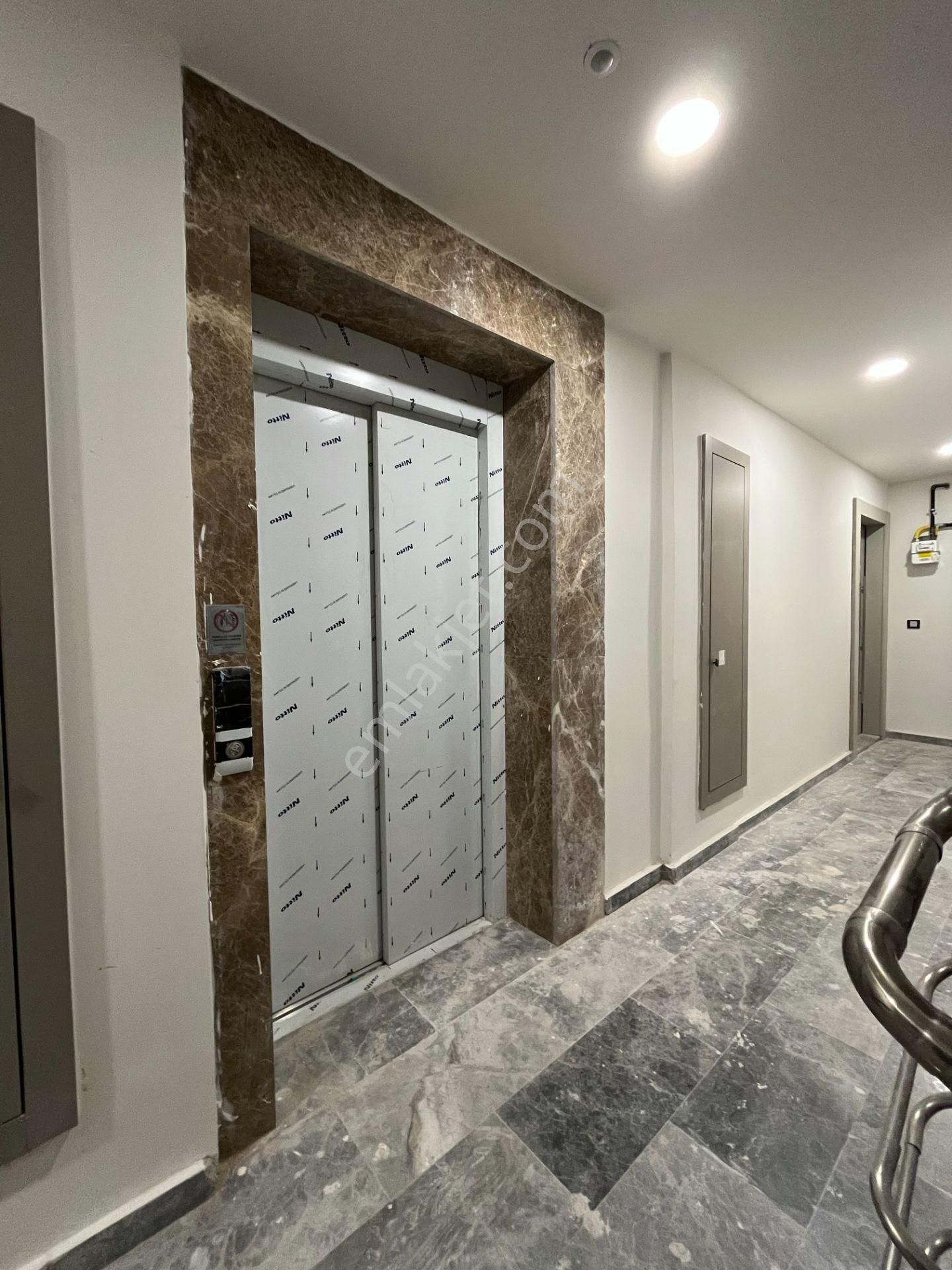 Büyükçekmece Fatih Mah Ultra Lüx Merkezi Sitede 2+1 Satılık Daire - Görsel 32