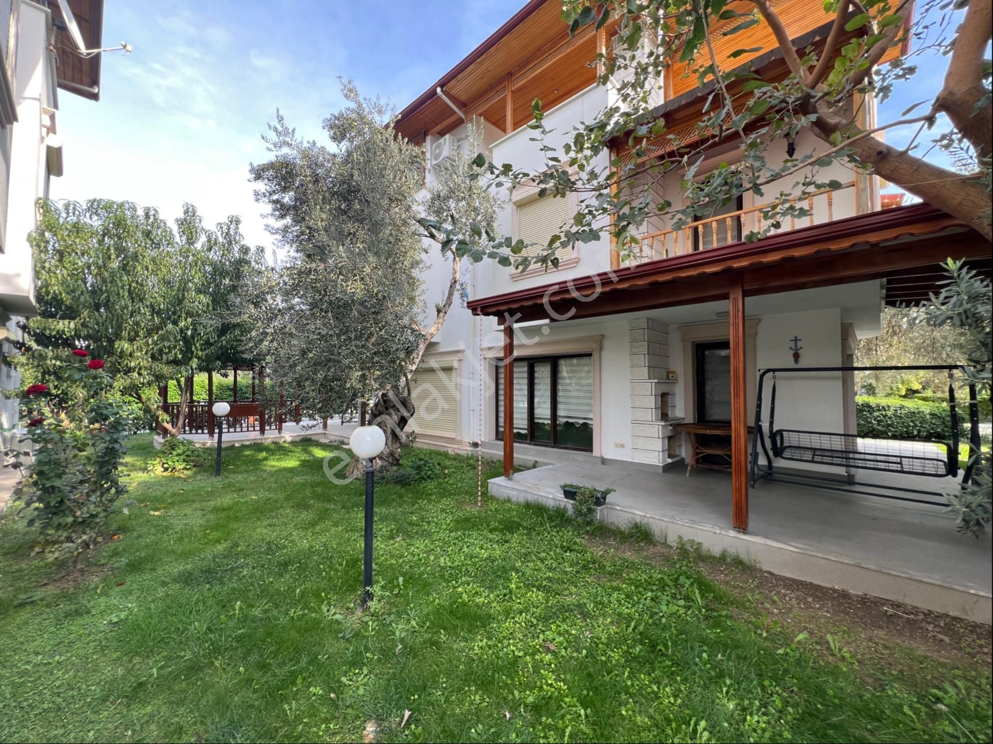 🩷cemre Emlaktan Denize 300m Mesafede Satılık Villa 🩷 - Görsel 13