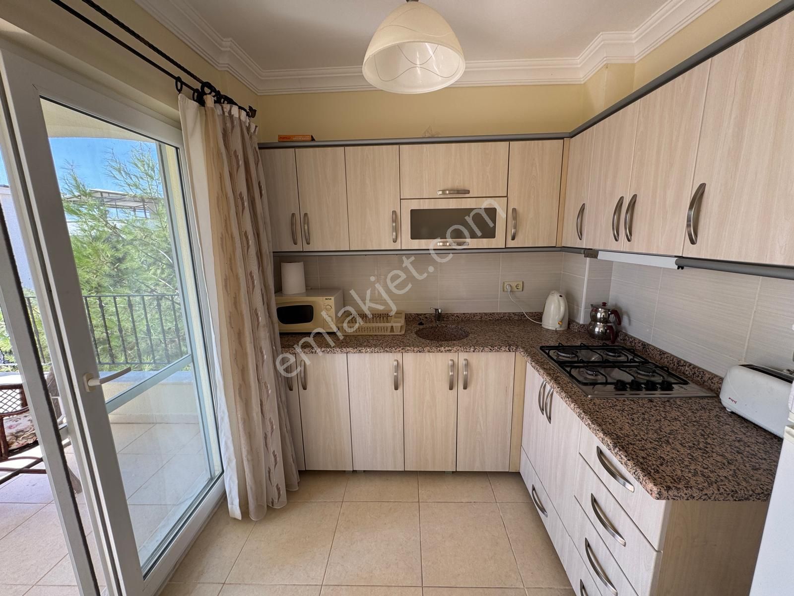 Remax Cool 2' Den Denize 300 Mt. Mesafeli Muhteşem Dublex Daire - Görsel 8