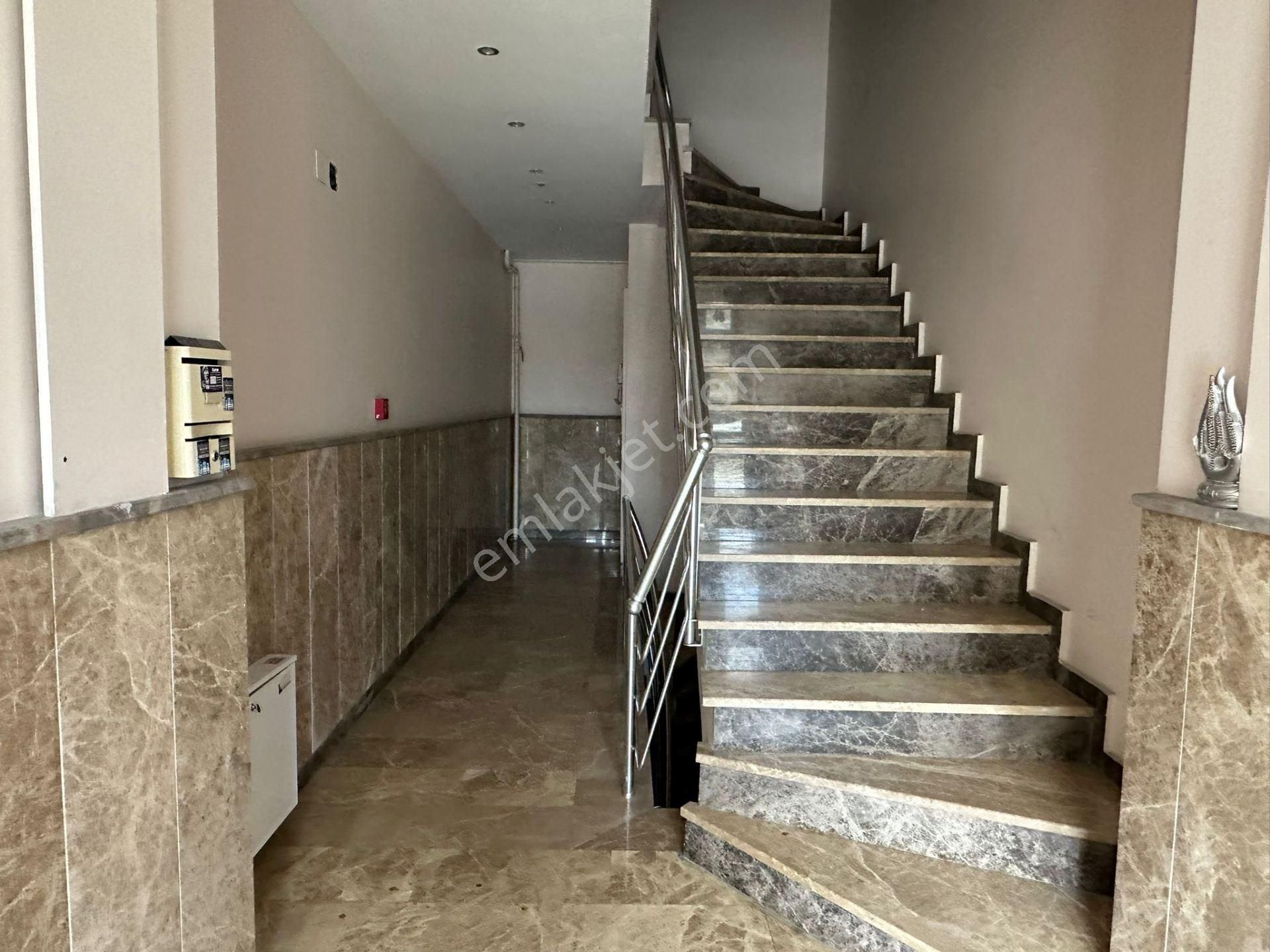 Beylikdüzü Kavaklıda Marinaya Yakın Satılık 2+1 90 M2 Geniş Daire - Görsel 20