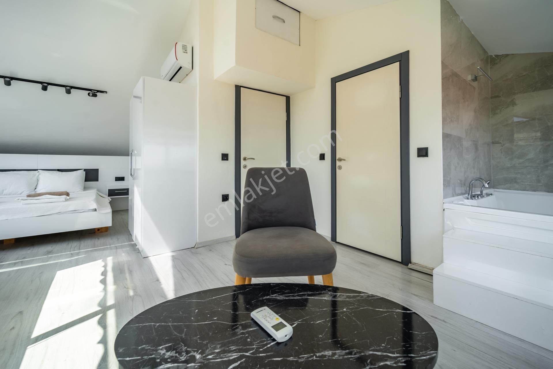 🏡 Kalkan Merkezde Deniz Manzaralı 6 Kişilik Havuzlu Villa Satılık - Görsel 35