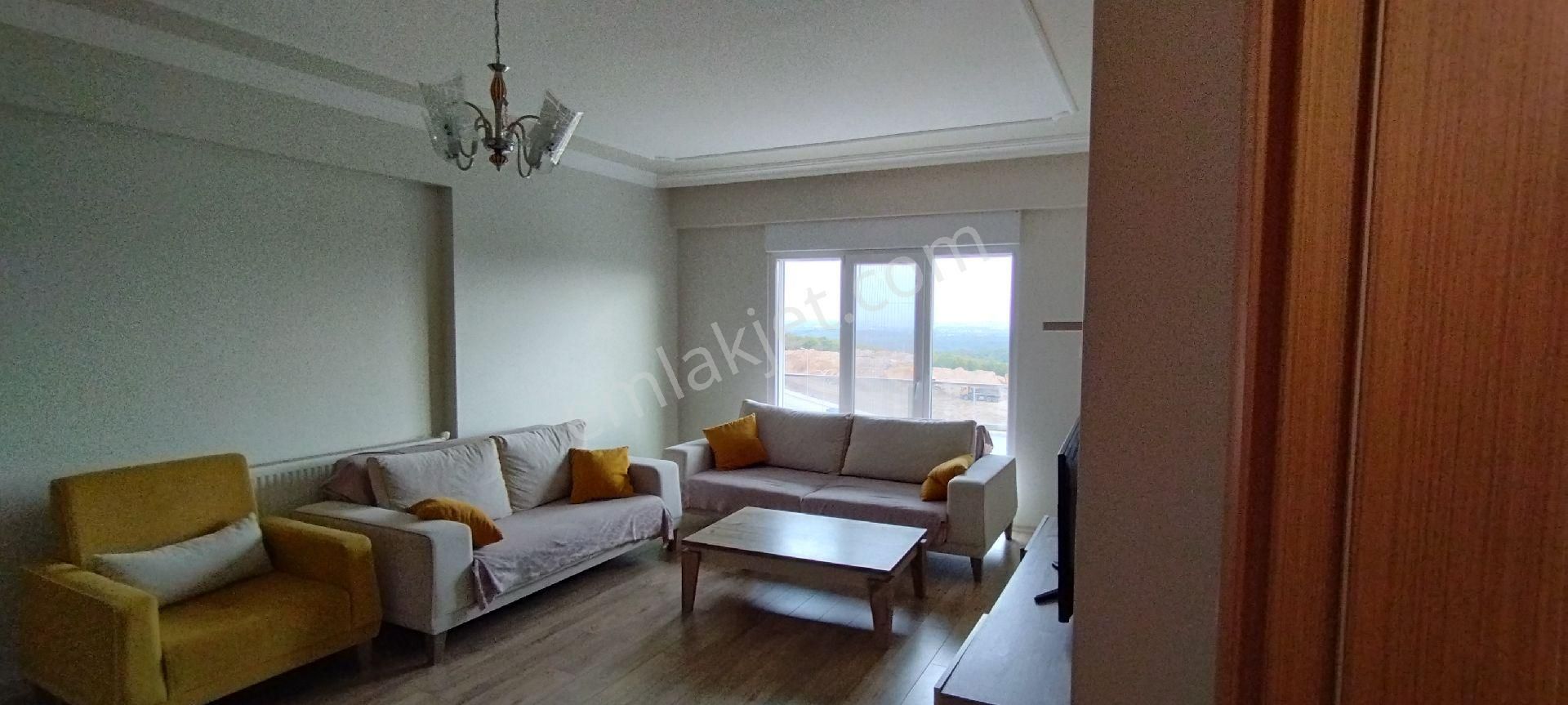 Sakarya Zümrüt Emlak'tan Korucuk Araştırma Hastanesi Yanı Eşyalı Kiralık 3+1 Daire - Görsel 13