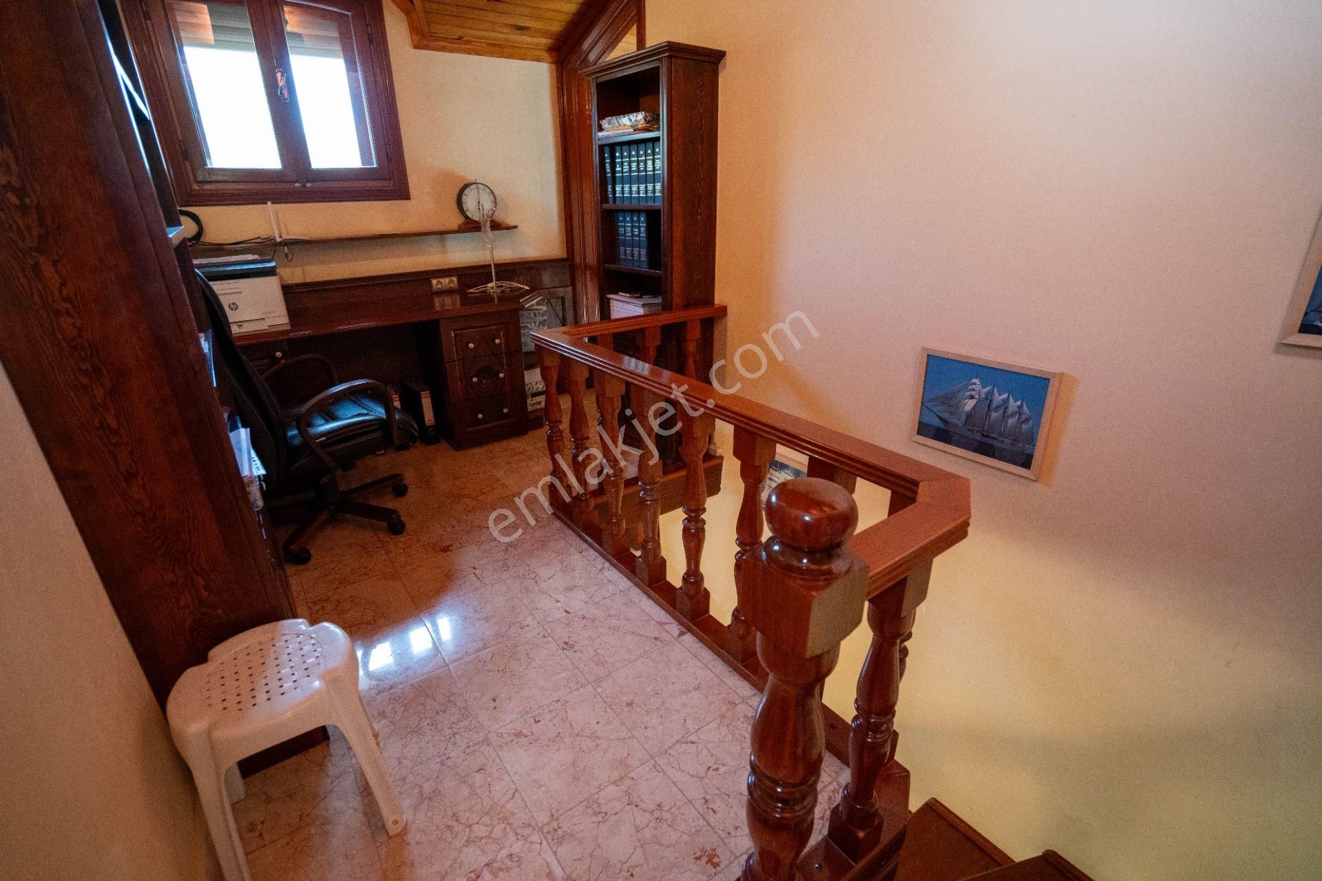 Datça Reşadiye'de 1.085m2 Arsa Paylı 7+2 Havuzlu Çiftlik Evi - Görsel 18