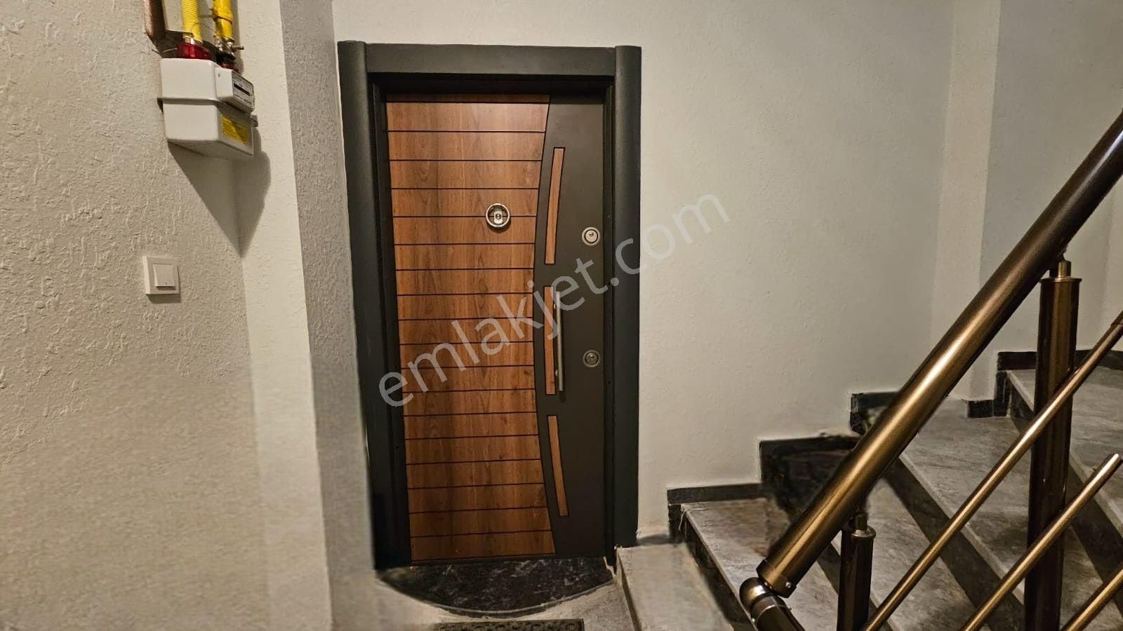 Roma' Dan Akhisar Mahallesi' Nde Satılık Daire - Görsel 4