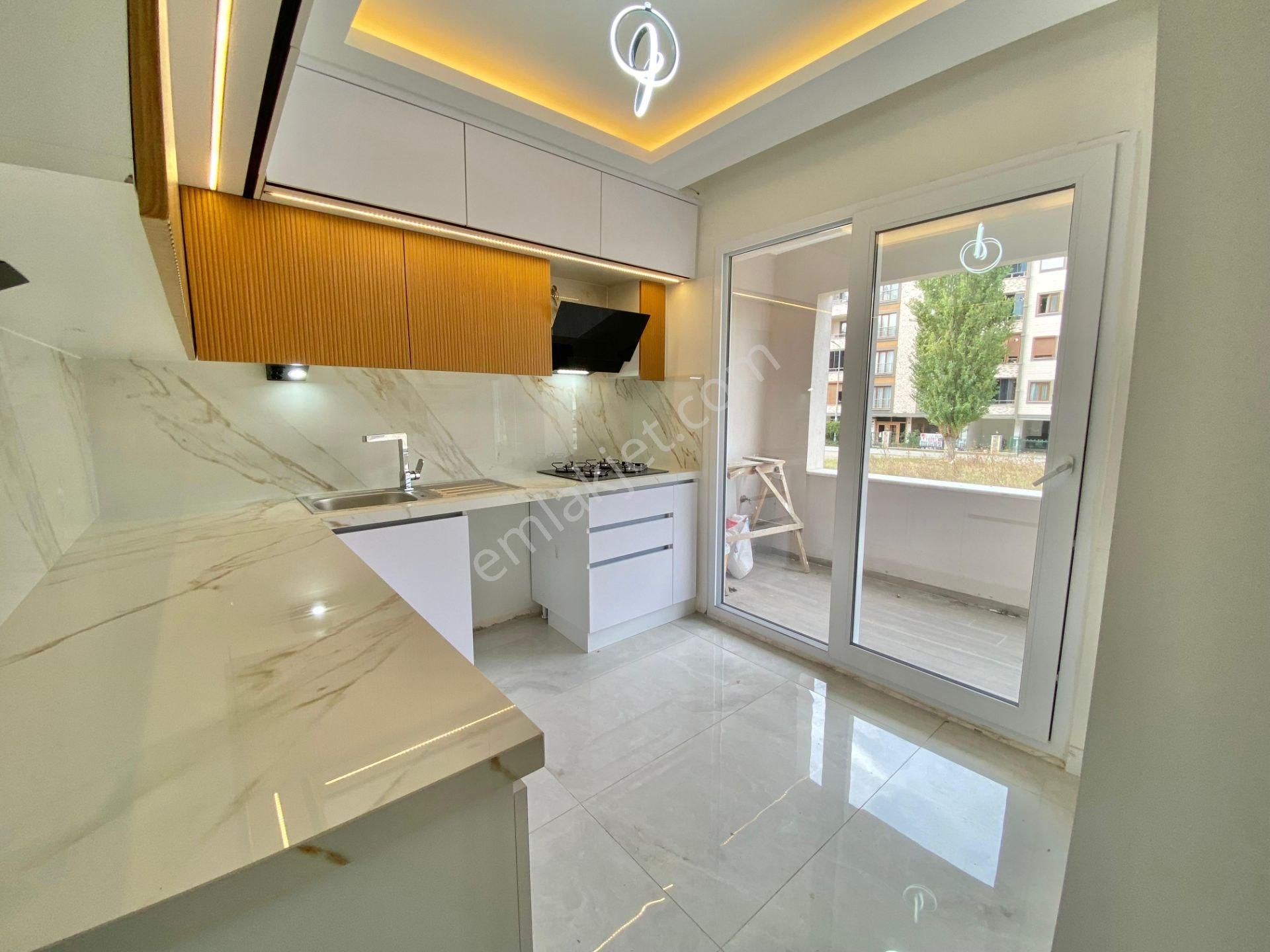 Lider Yapı'dan Şık Hamam Konseptli Full Yapılı 3+1 Satılık Daire - Görsel 12