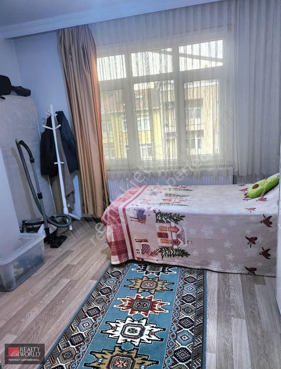 Sarıyer Merkez'de Stada Yakın 70 M2 Temiz Bakımlı Daire - Görsel 5