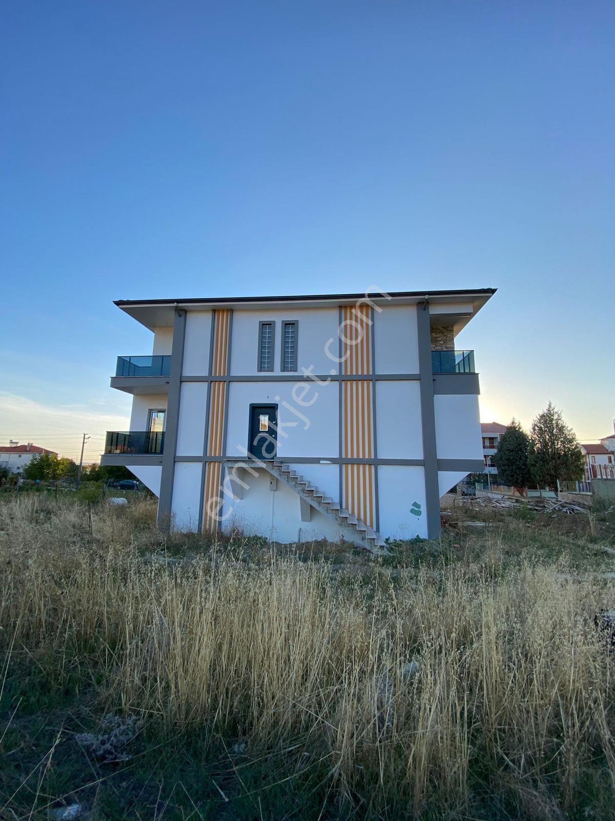 Ege Emlak'tan Aşşağı Zaferiye Mahallesi 4+1 180 M2 - Görsel 13