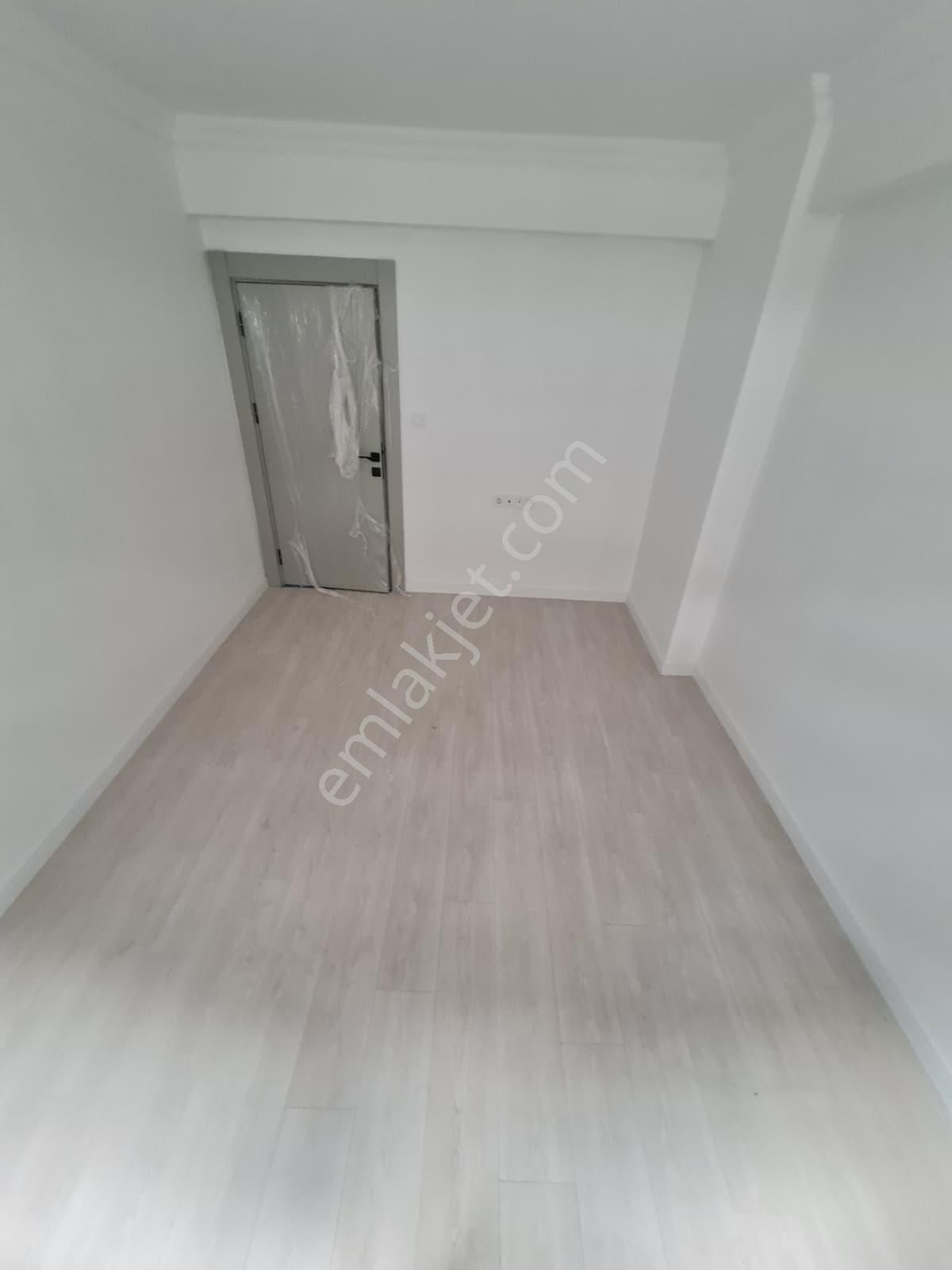 Aydınlıkevler'de Sıfır Binada 2+1 Kiralık Daire-taner Emlak - Görsel 20