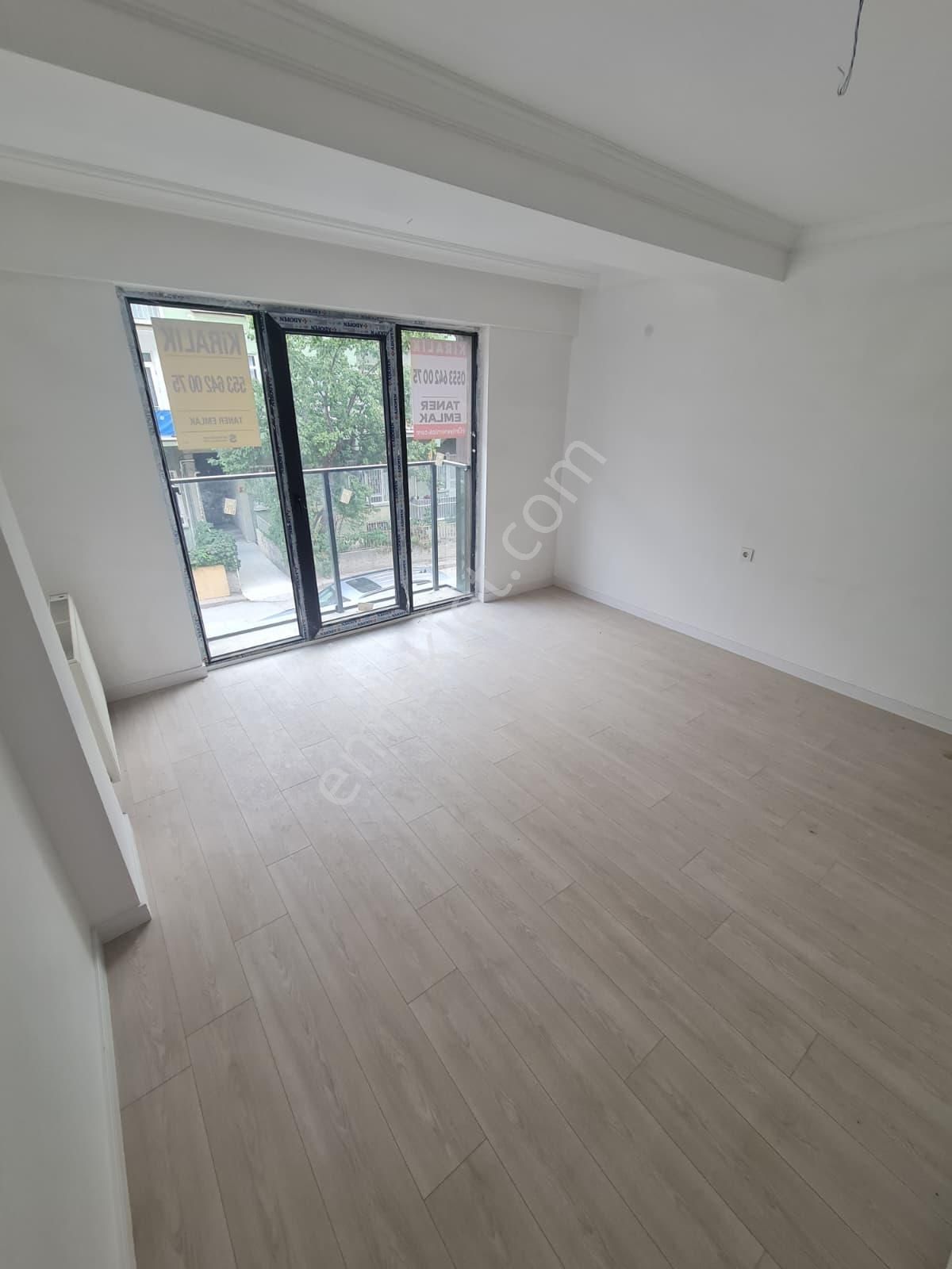 Aydınlıkevler'de Sıfır Binada 2+1 Kiralık Daire-taner Emlak - Görsel 9