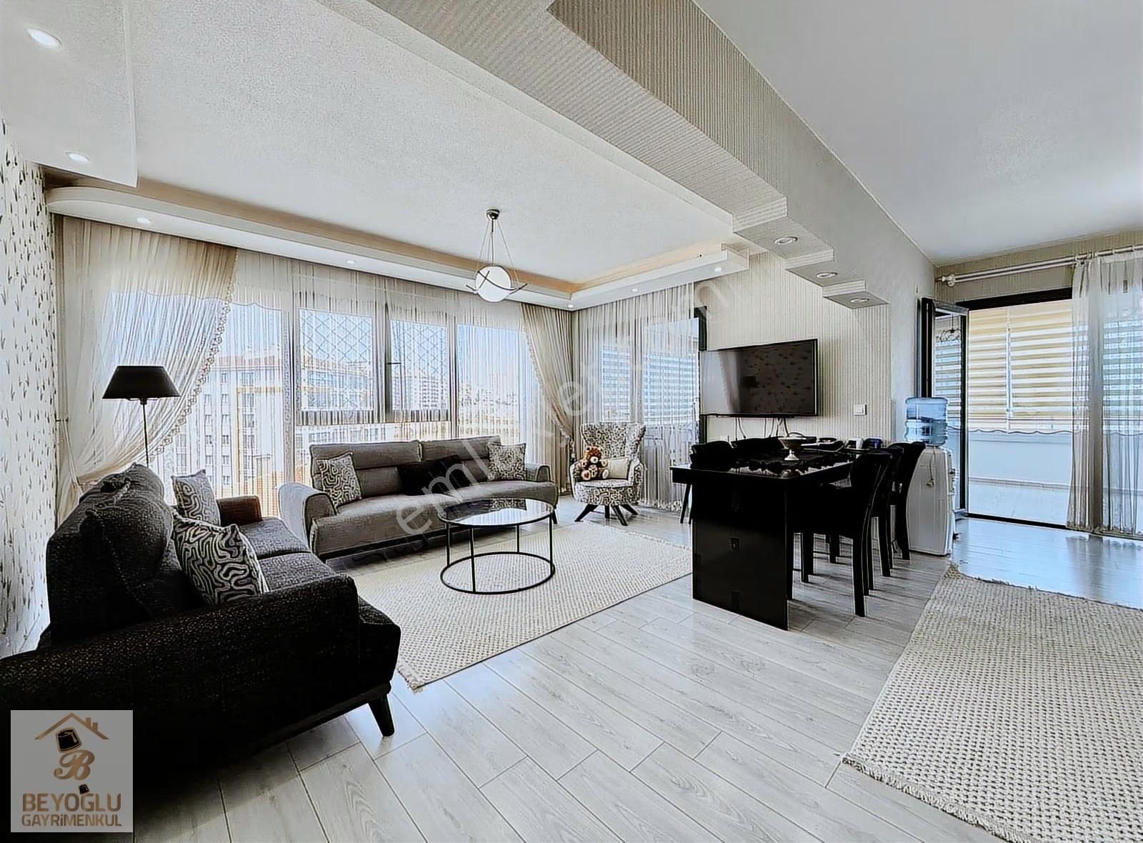 Beyoğlu'ndan Teras Balkonlu 7.kat Masafsız 4+1 Site Dairesi - Görsel 20