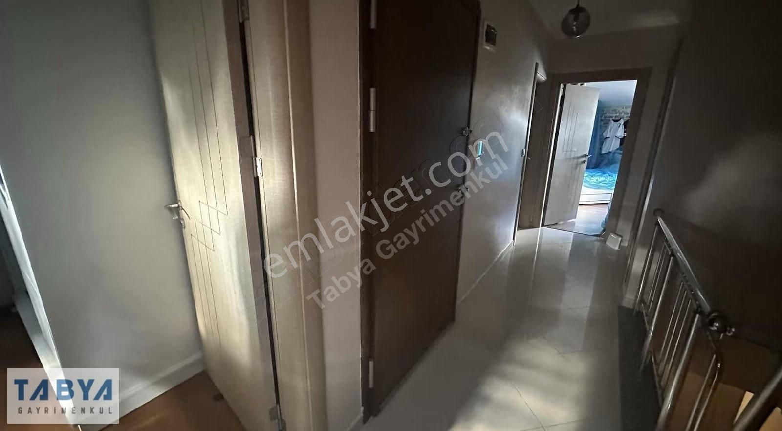 Çok Merkezi Konumda Satılık 4+1 Harika Geniş Dubleks Daire - Görsel 3